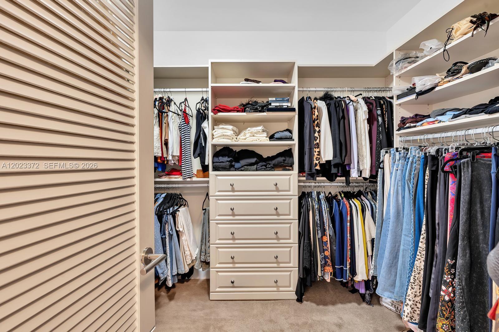 305 2 / 2 1750 sq. ft. $ 2026-05-21 0 Photo