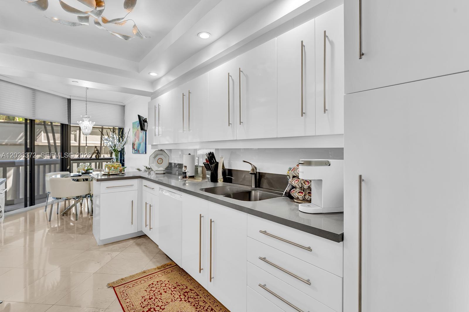 305 2 / 2 1750 sq. ft. $ 2026-05-21 0 Photo
