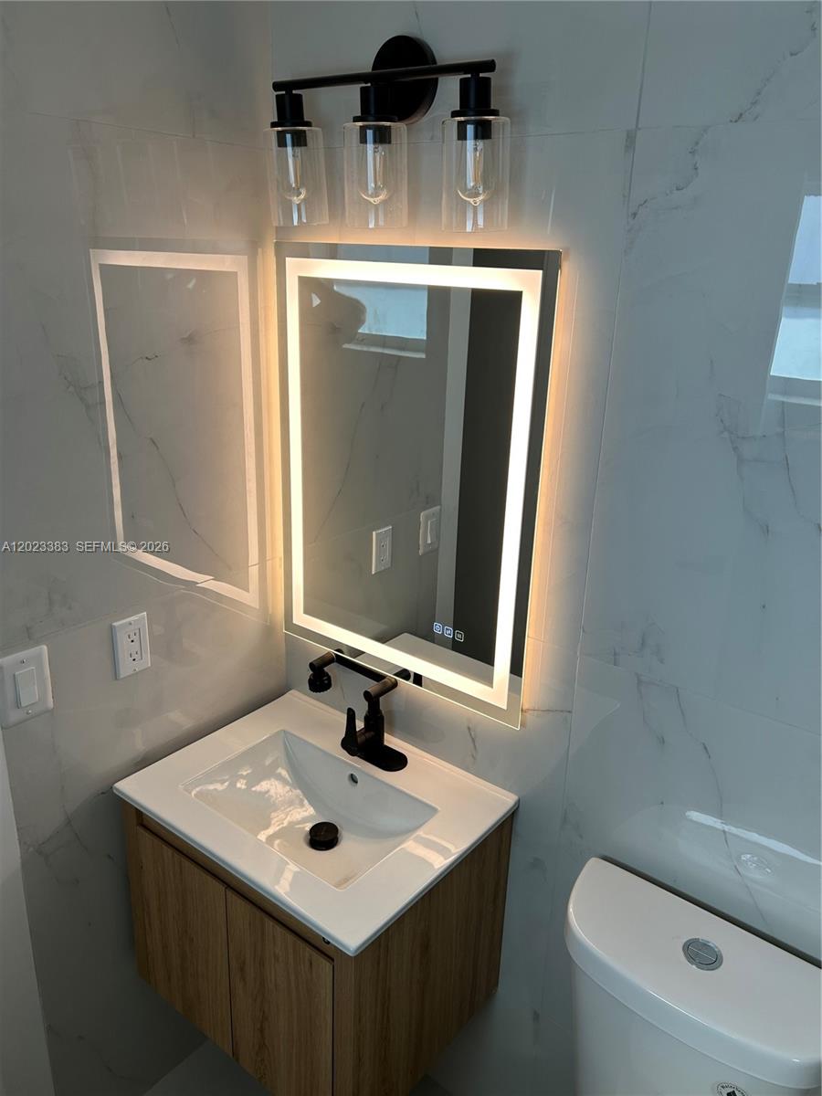 See details / 1728 sq. ft. $ 2026-05-21 0 Photo