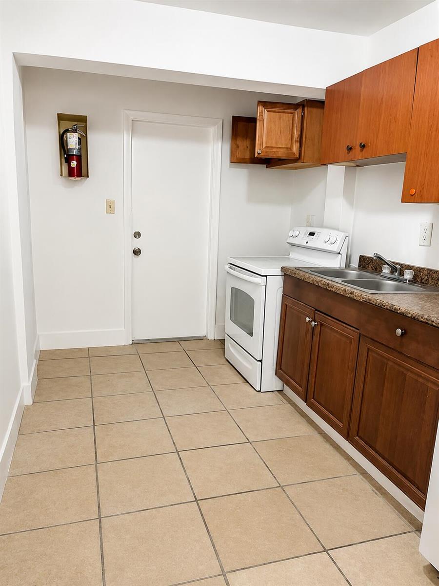 1-3  / 0 1853 sq. ft. $ 2026-06-21 0 foto