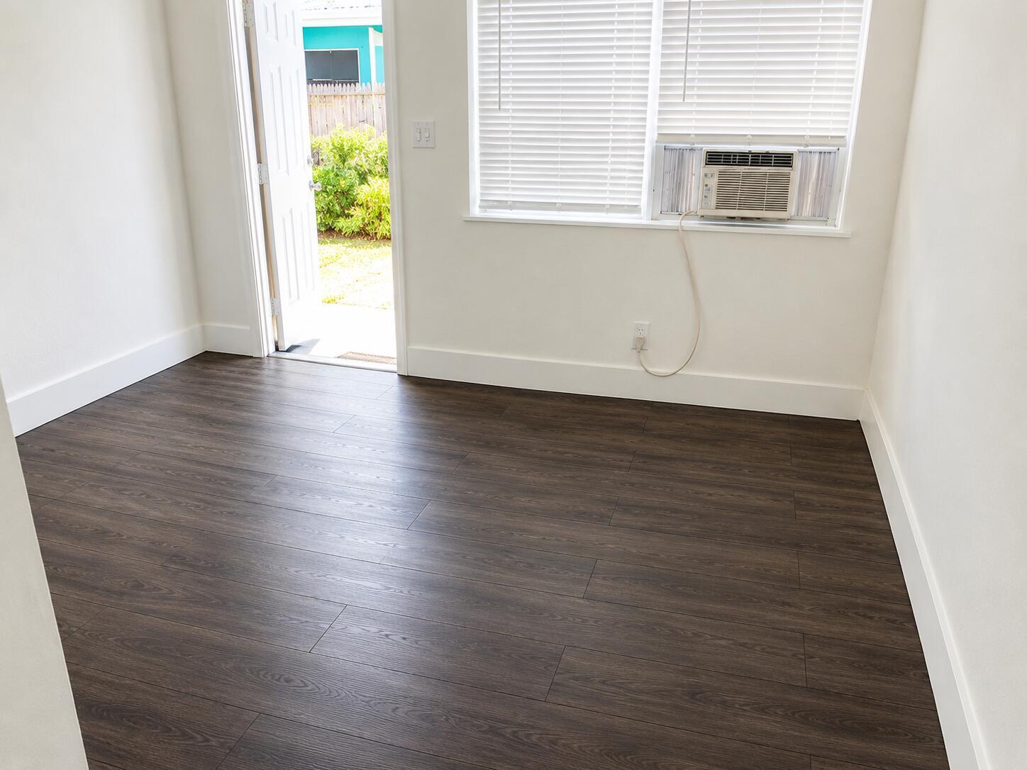 1-3  / 0 1853 sq. ft. $ 2026-06-21 0 foto