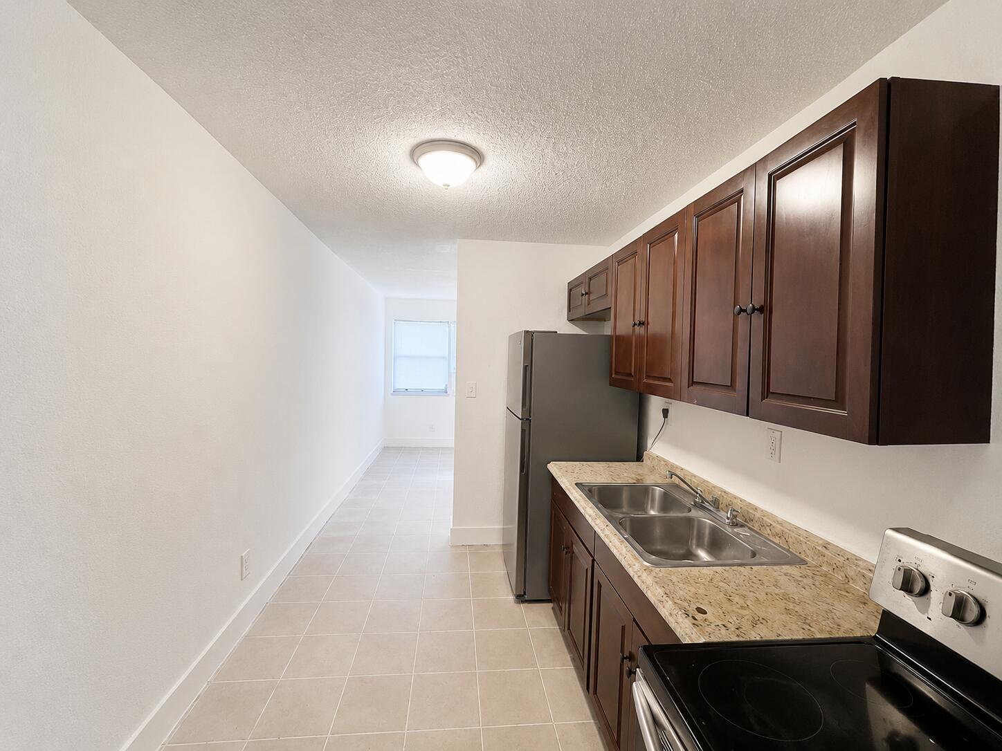 1-3  / 0 1853 sq. ft. $ 2026-06-21 0 foto