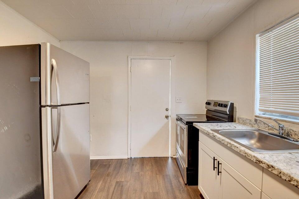 Ver detalles / 0 724 sq. ft. $ 2026-06-21 0 foto