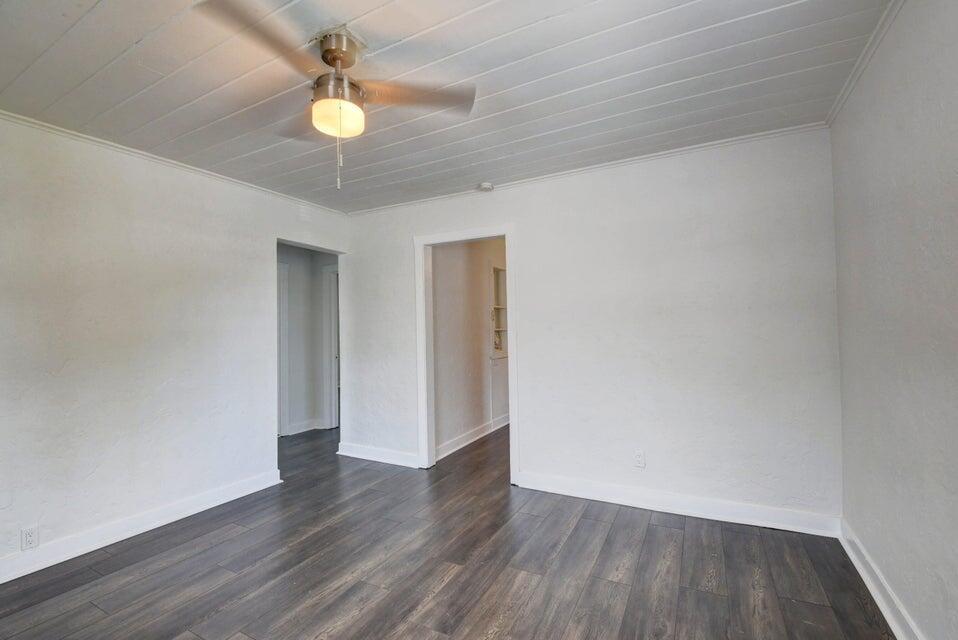 Ver detalles / 0 724 sq. ft. $ 2026-06-21 0 foto