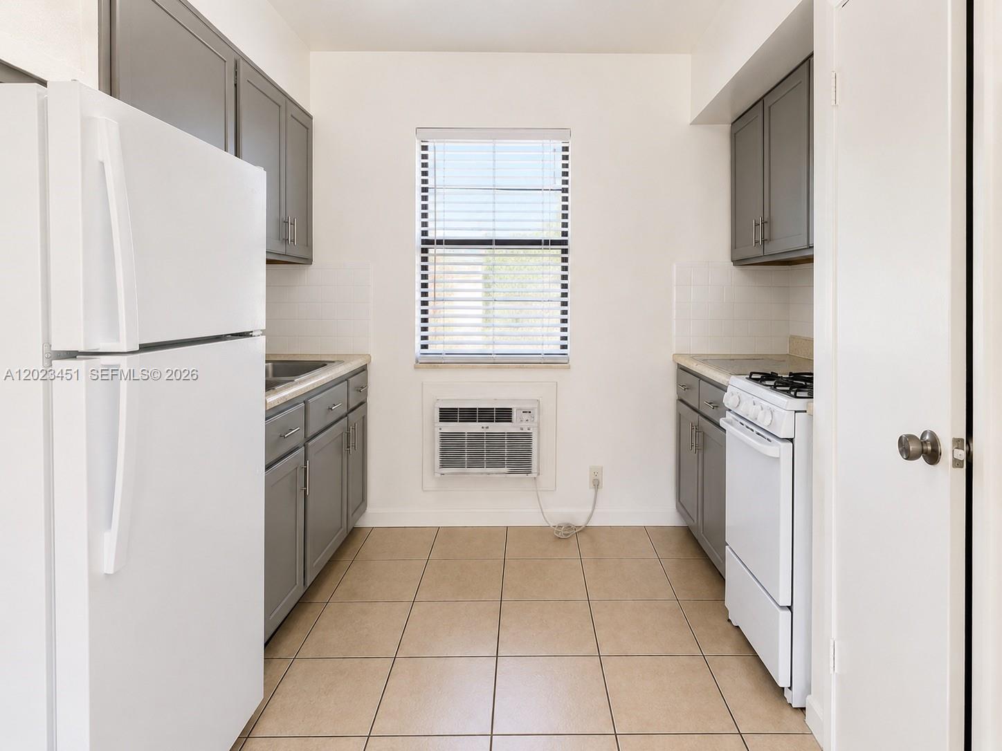 See details / sq. ft. $ 2026-05-21 0 Photo