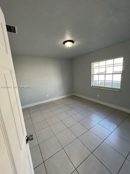 See details / 1856 sq. ft. $ 2026-05-21 0 Photo