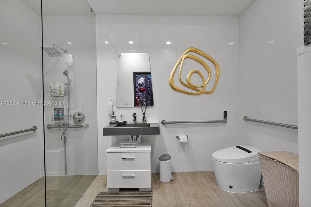 See details 210 / sq. ft. $ 2026-05-21 0 Photo