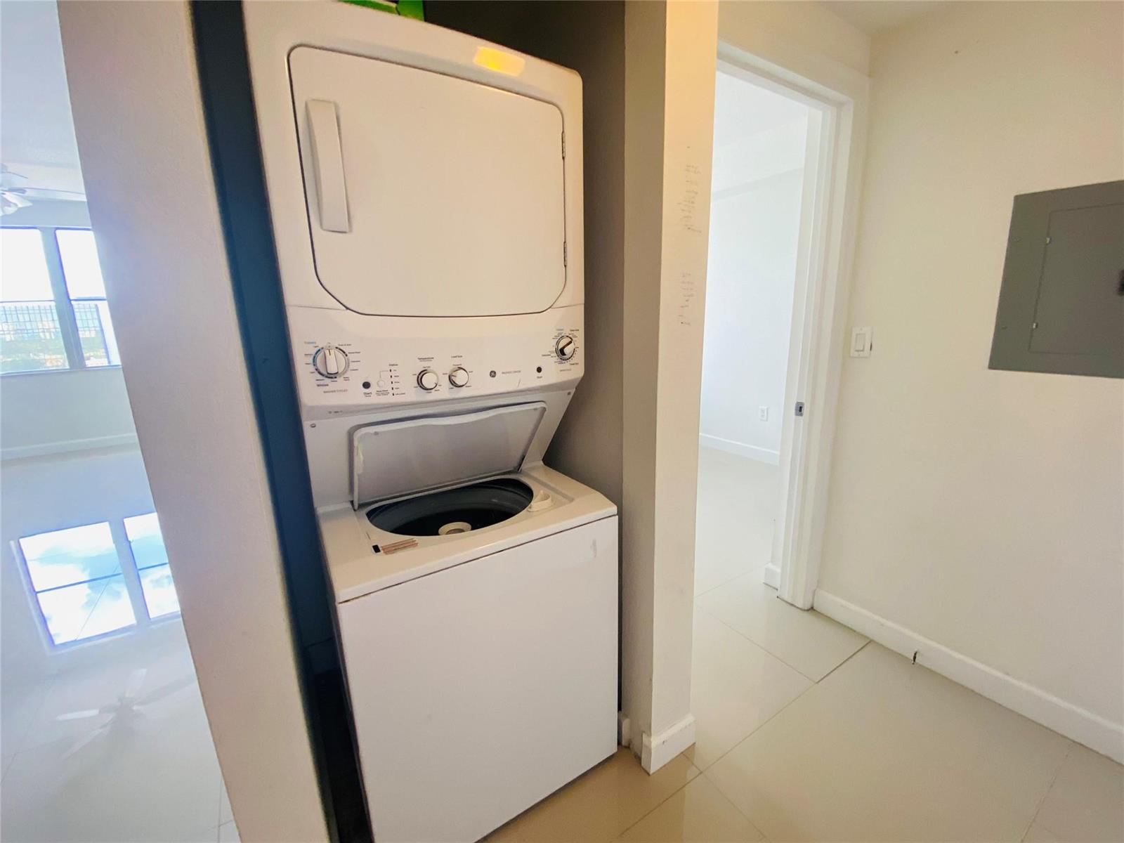 Photo of 1830 Radius , Hollywood, Florida, 33020 - In unit Washer and Dryer