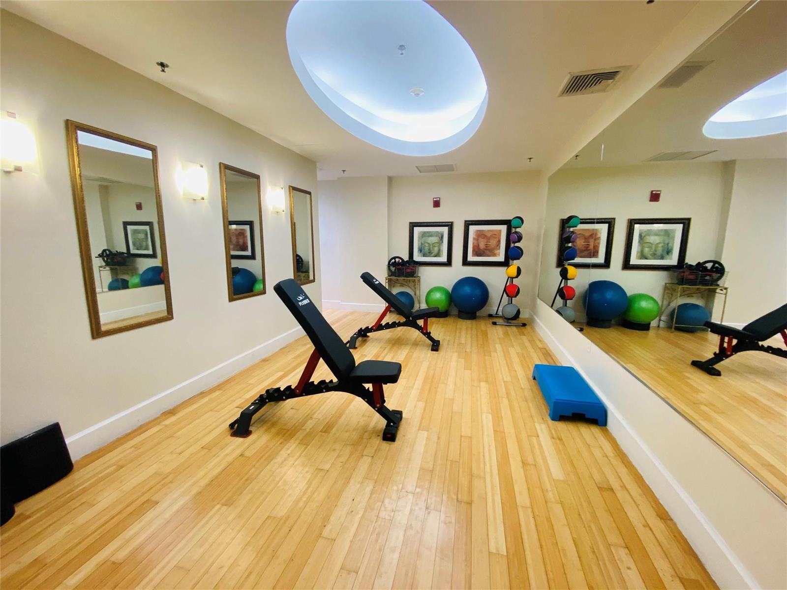 Photo of 1830 Radius , Hollywood, Florida, 33020 - Gym