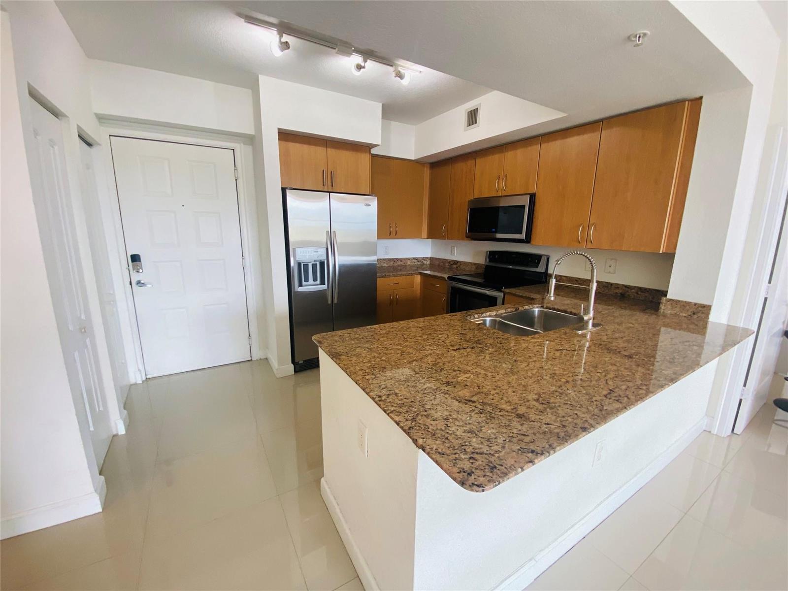 Photo of 1830 Radius , Hollywood, Florida, 33020 - Photo 8