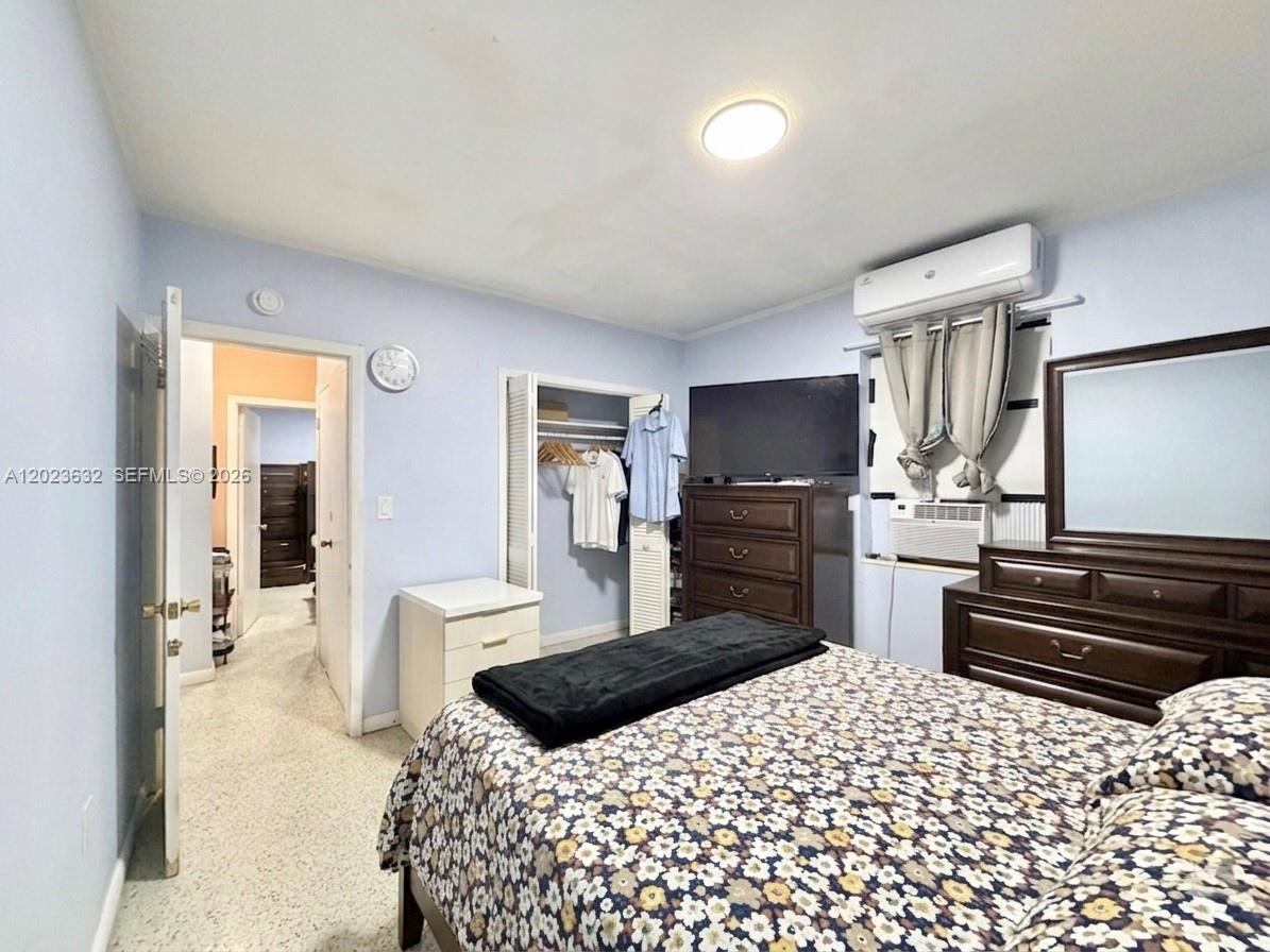 See details / 1912 sq. ft. $ 2026-05-21 0 Photo