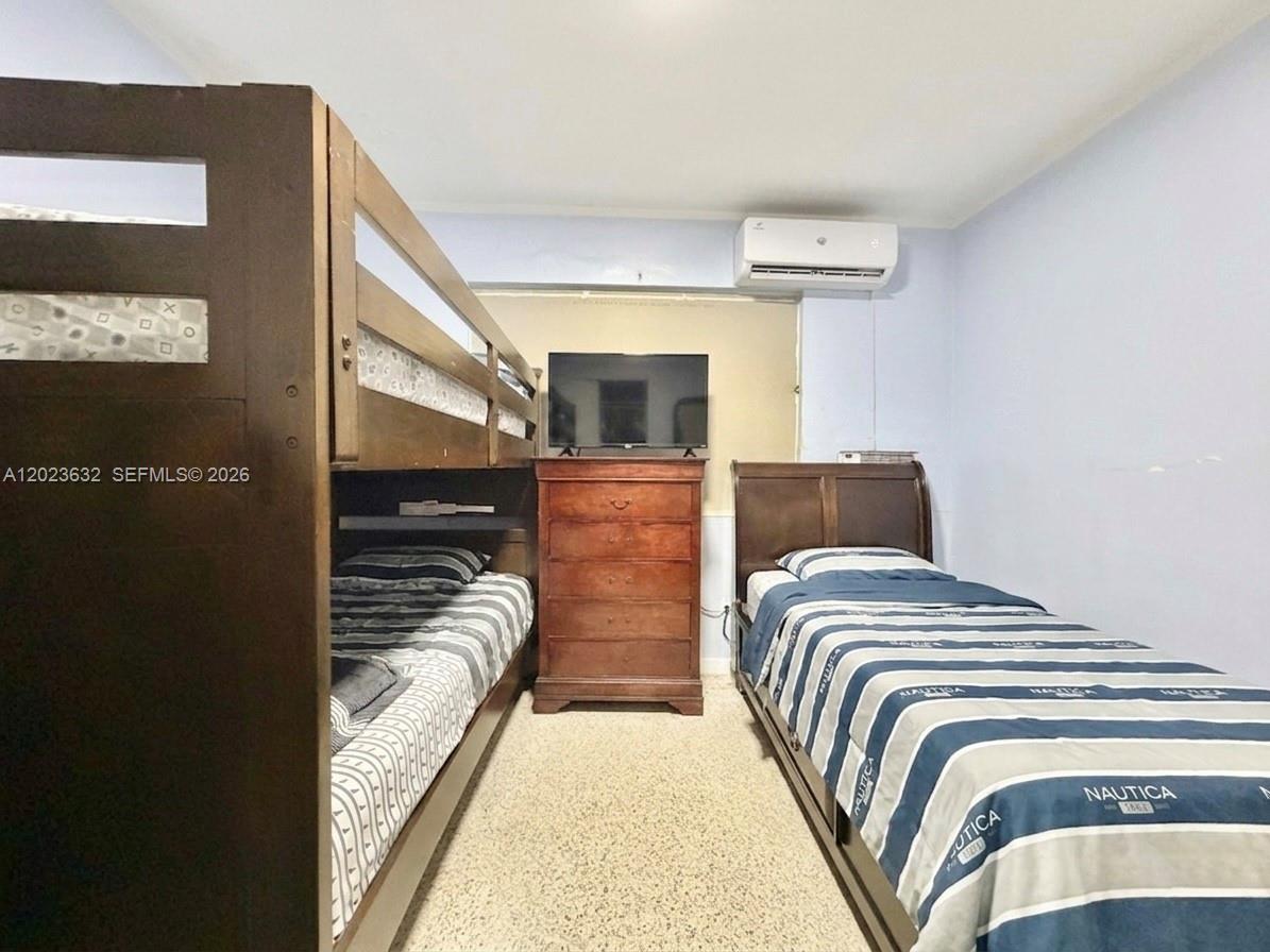 See details / 1912 sq. ft. $ 2026-05-21 0 Photo