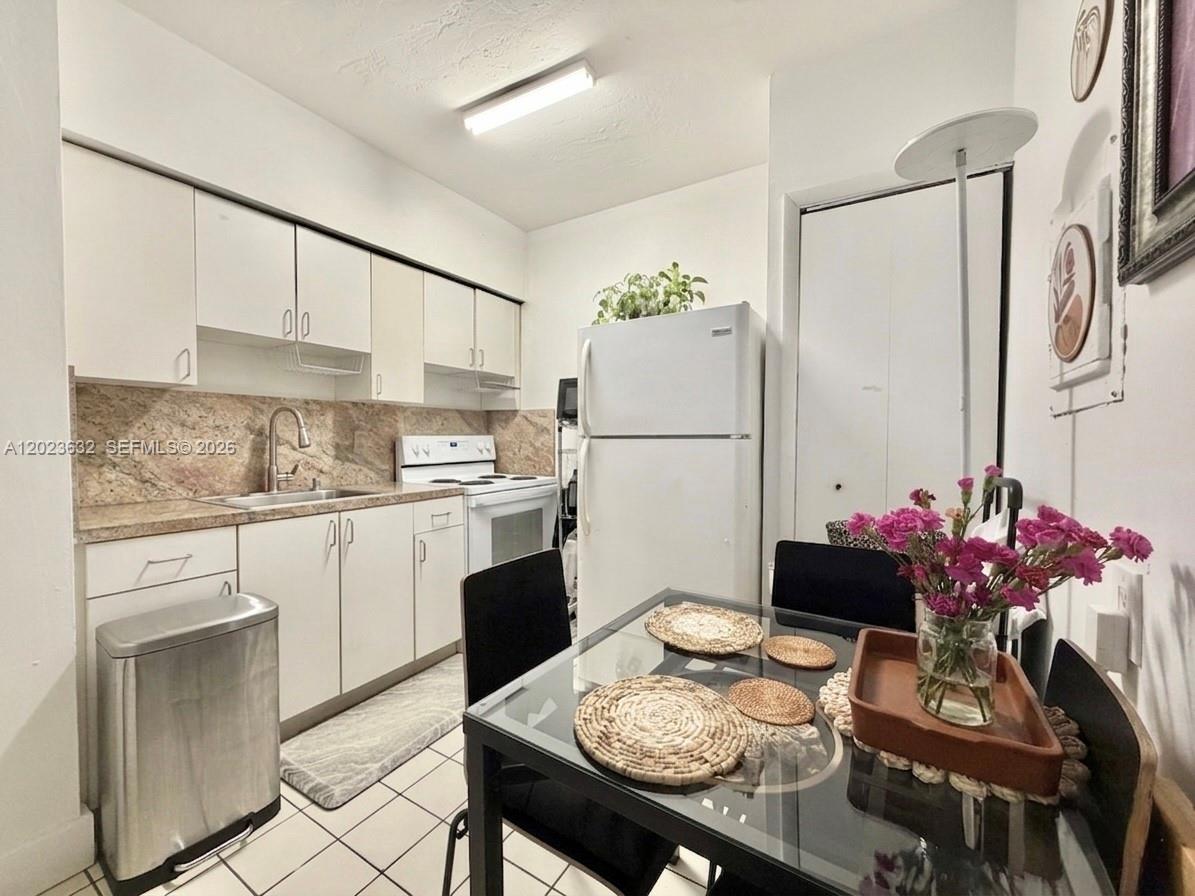 See details / 1912 sq. ft. $ 2026-05-21 0 Photo