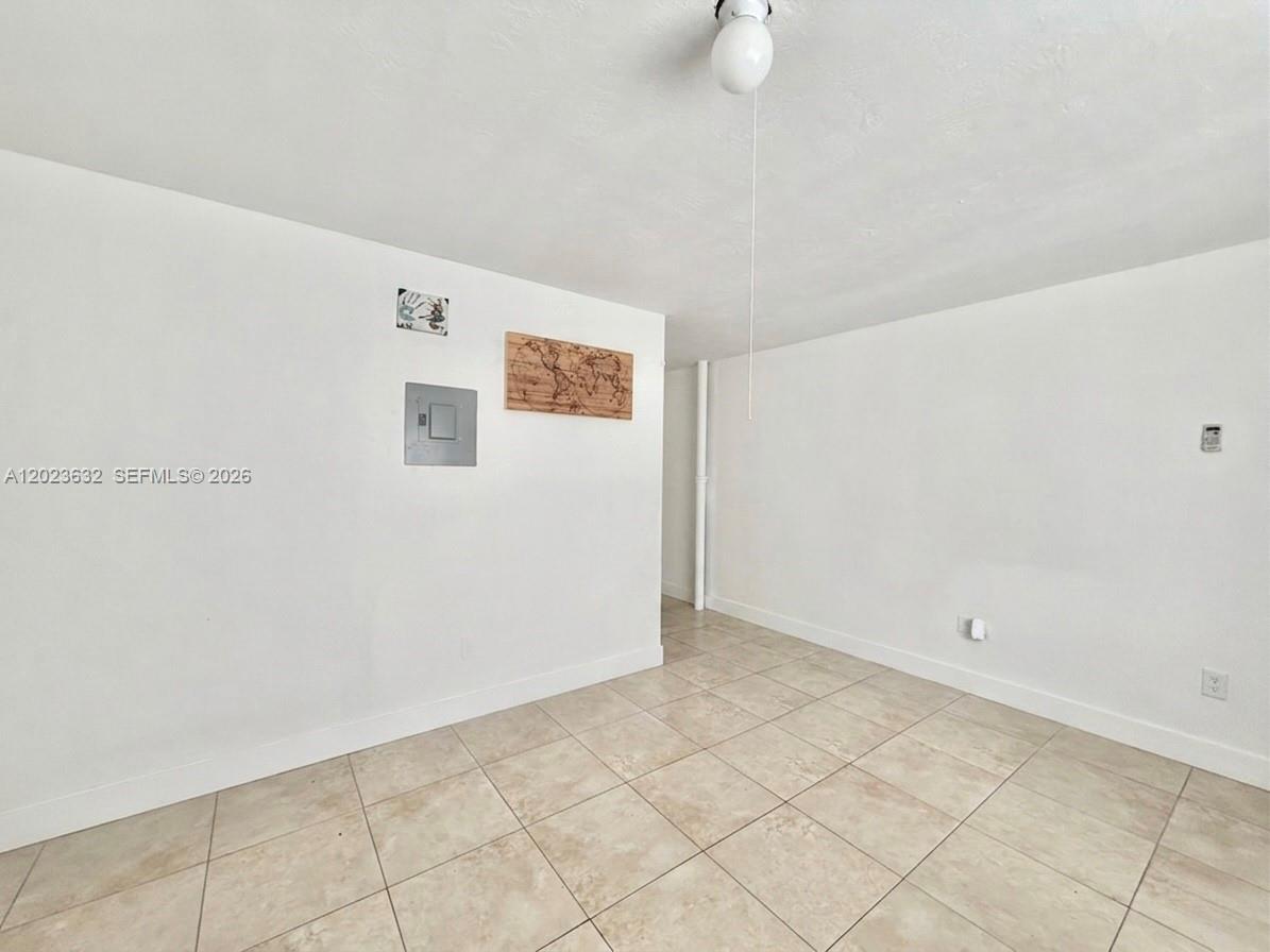 See details / 1912 sq. ft. $ 2026-05-21 0 Photo