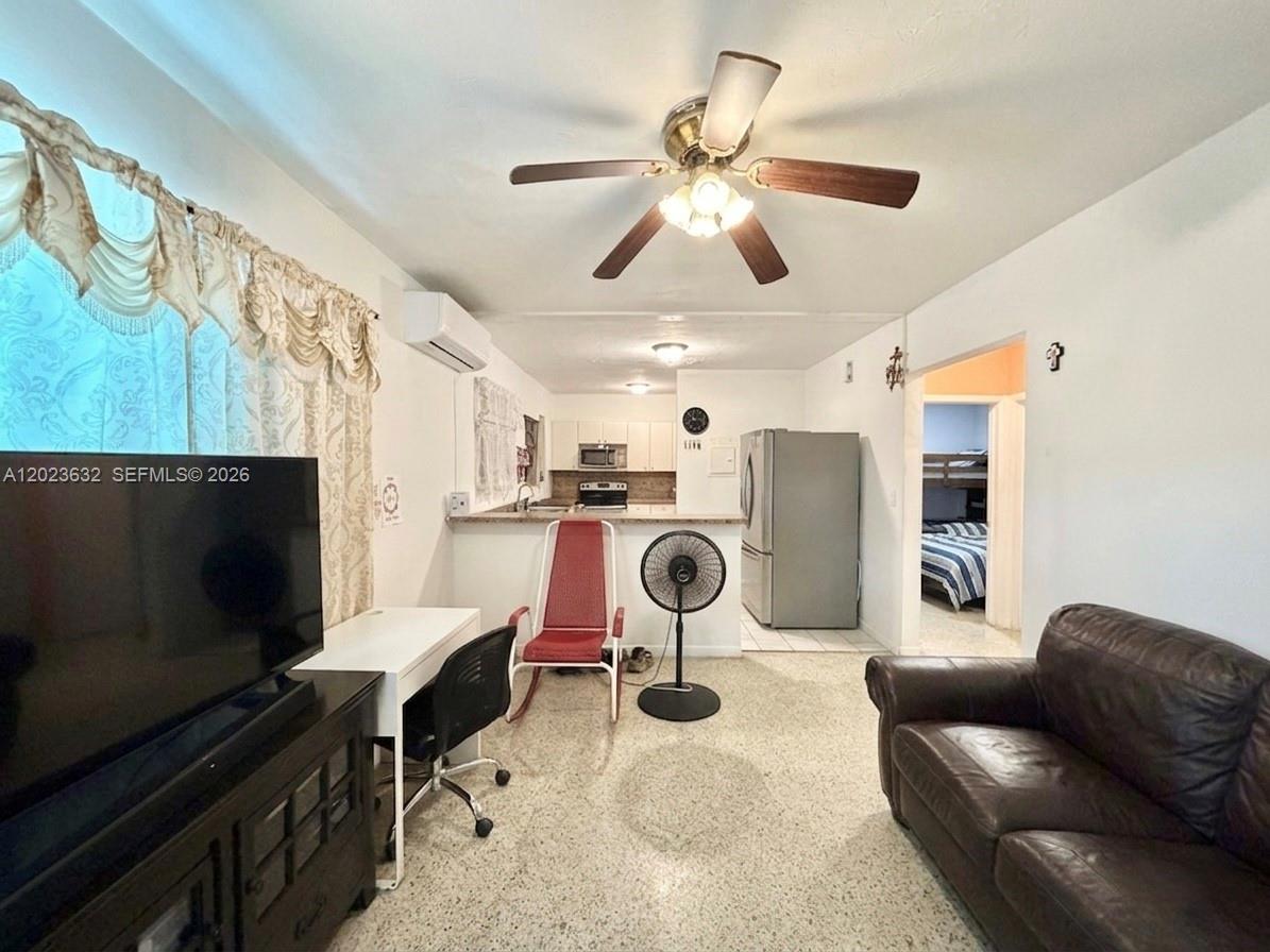 See details / 1912 sq. ft. $ 2026-05-21 0 Photo
