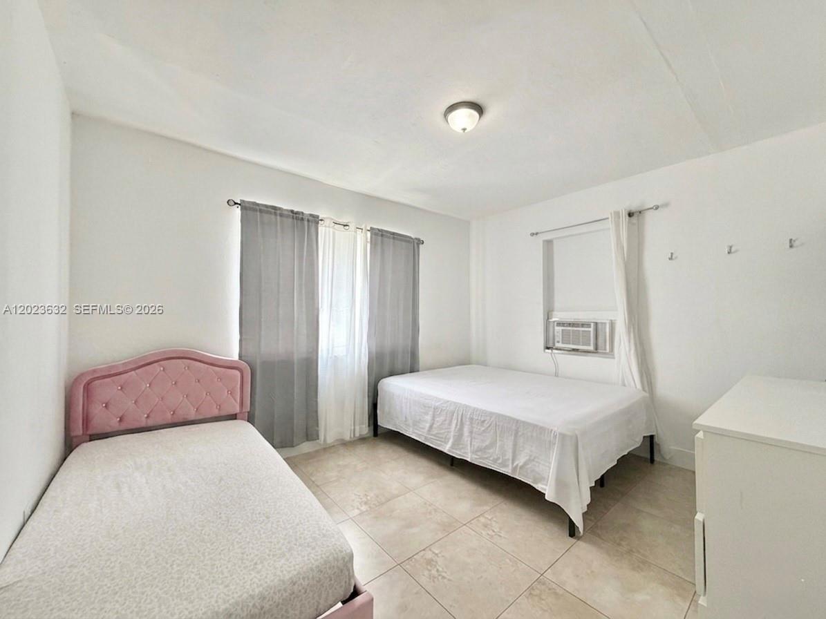 See details / 1912 sq. ft. $ 2026-05-21 0 Photo