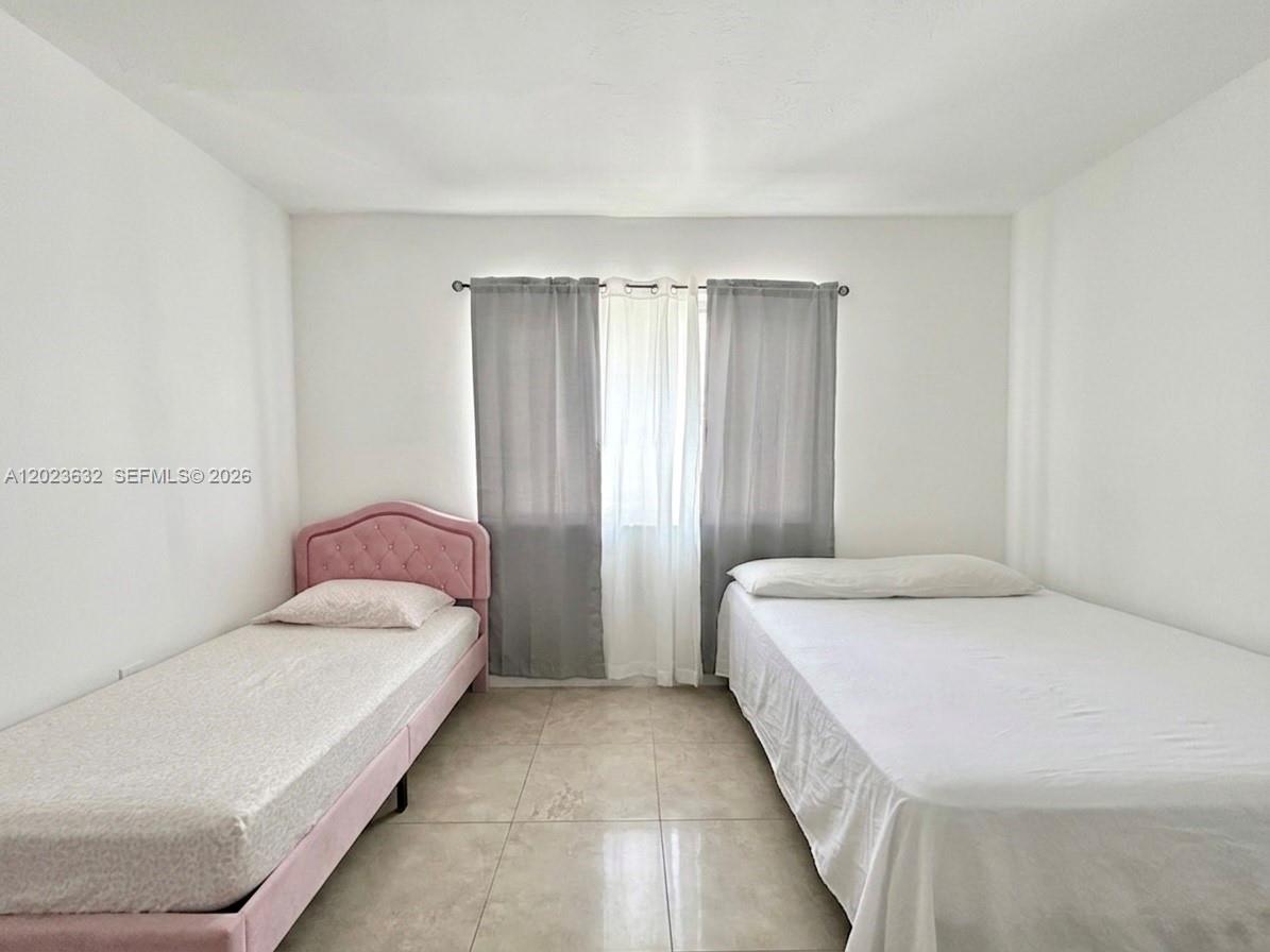 See details / 1912 sq. ft. $ 2026-05-21 0 Photo