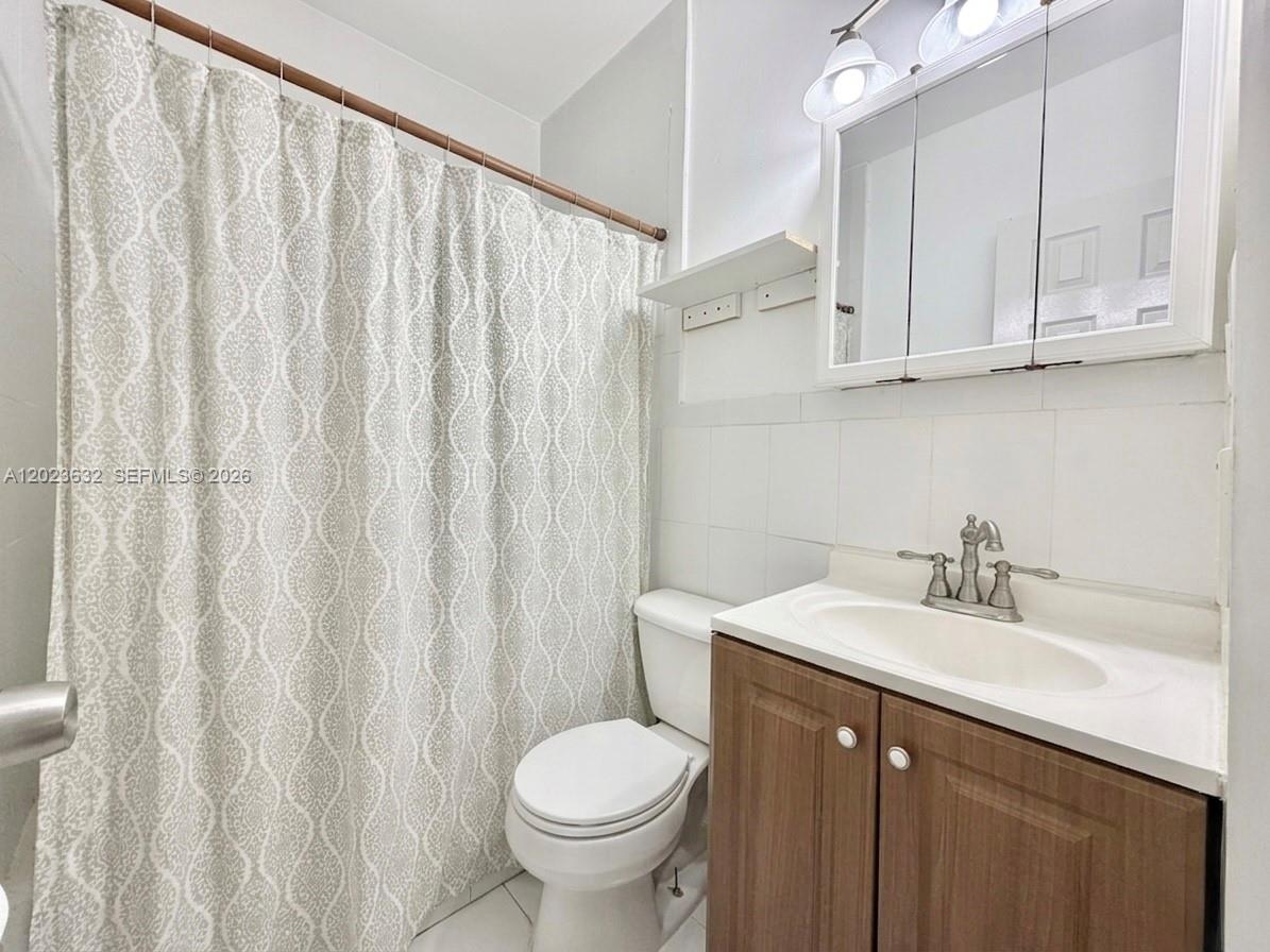 See details / 1912 sq. ft. $ 2026-05-21 0 Photo