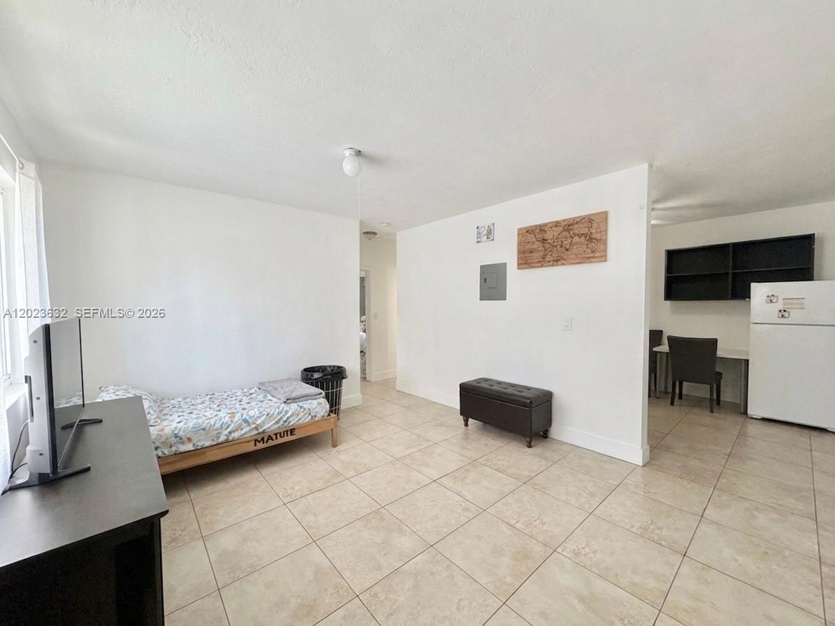 See details / 1912 sq. ft. $ 2026-05-21 0 Photo