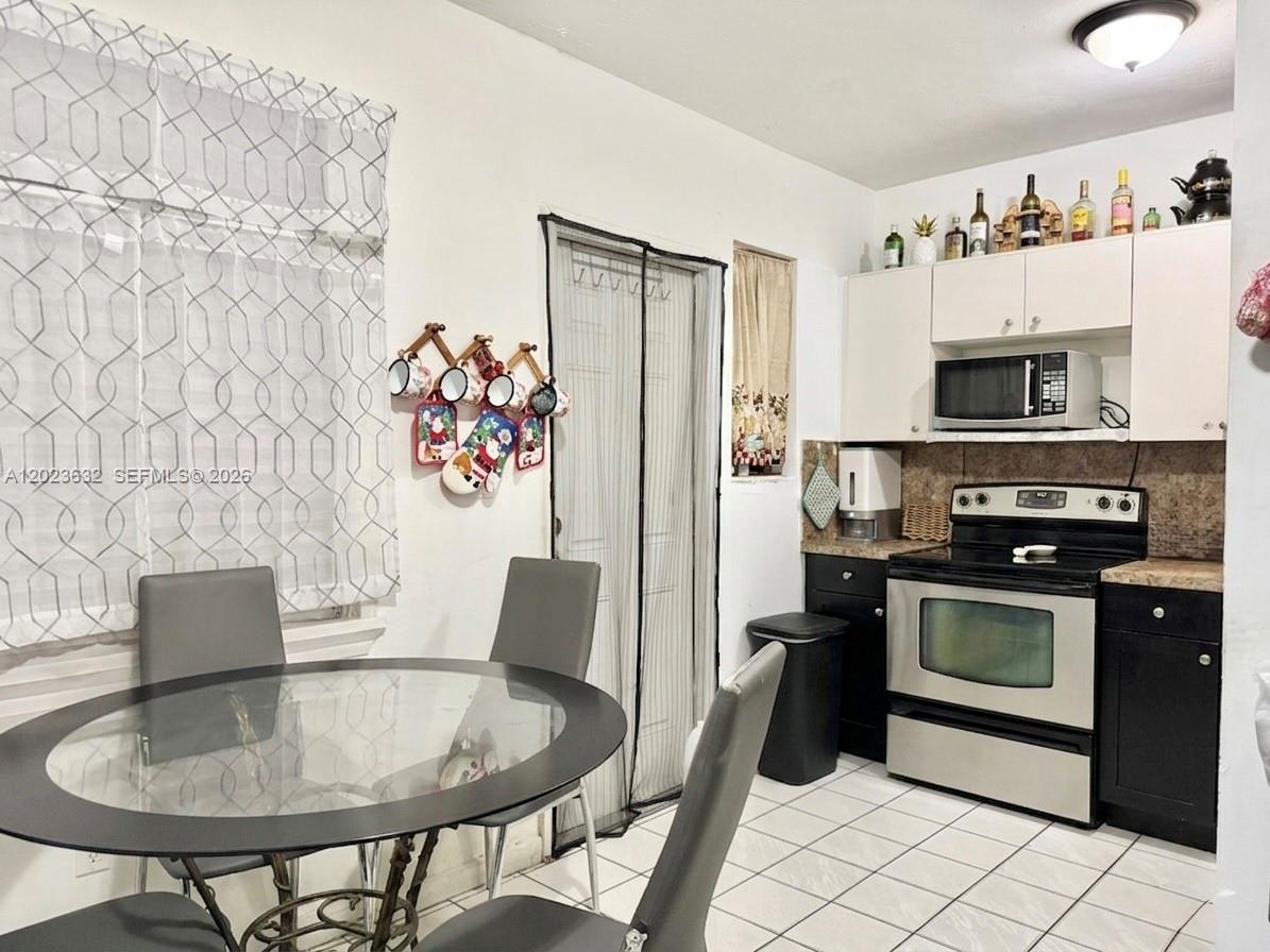 See details / 1912 sq. ft. $ 2026-05-21 0 Photo