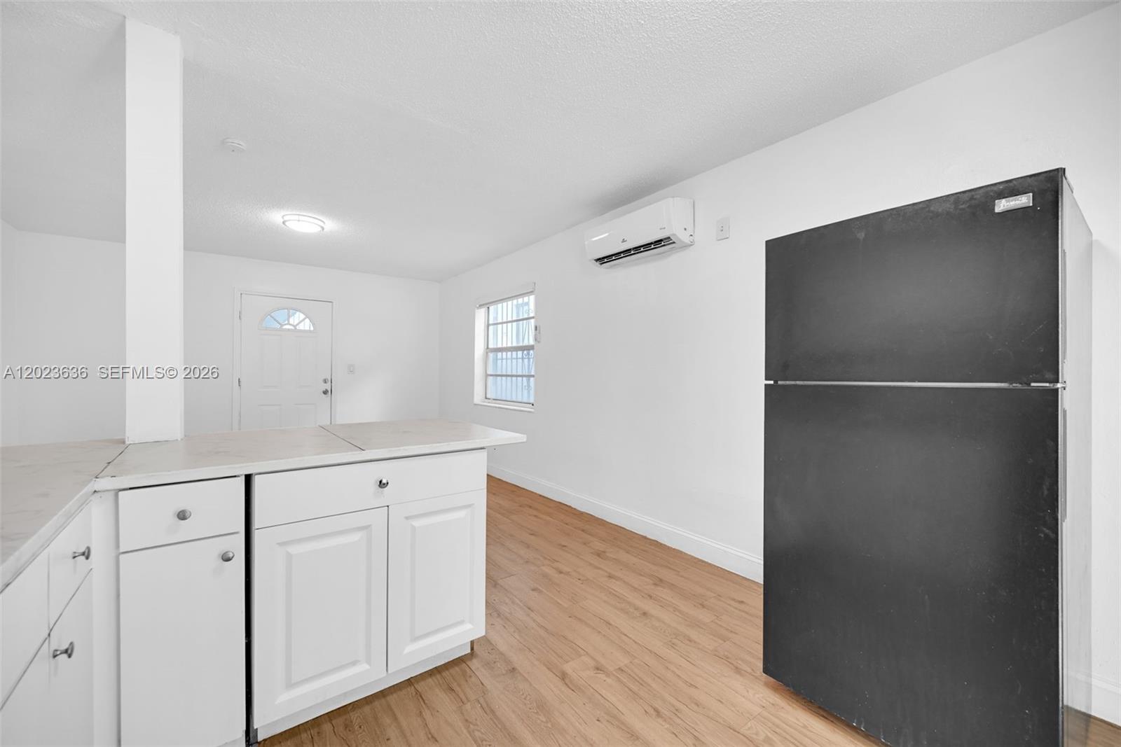 See details / sq. ft. $ 2026-05-21 0 Photo