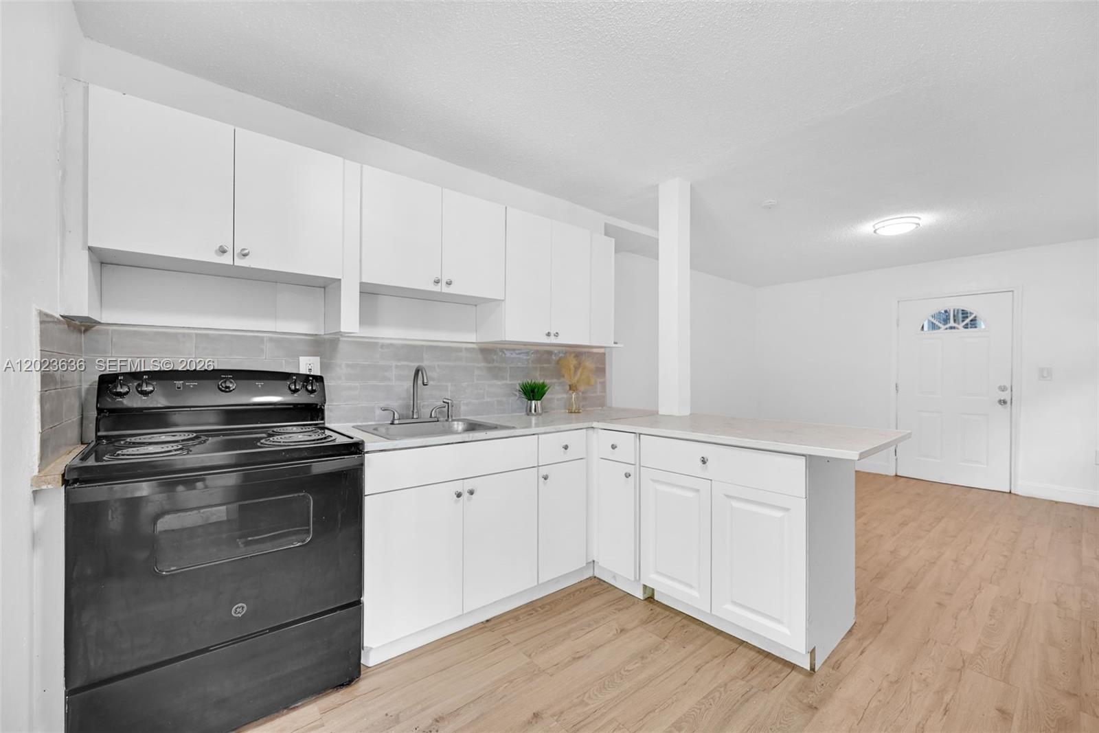 See details / sq. ft. $ 2026-05-21 0 Photo