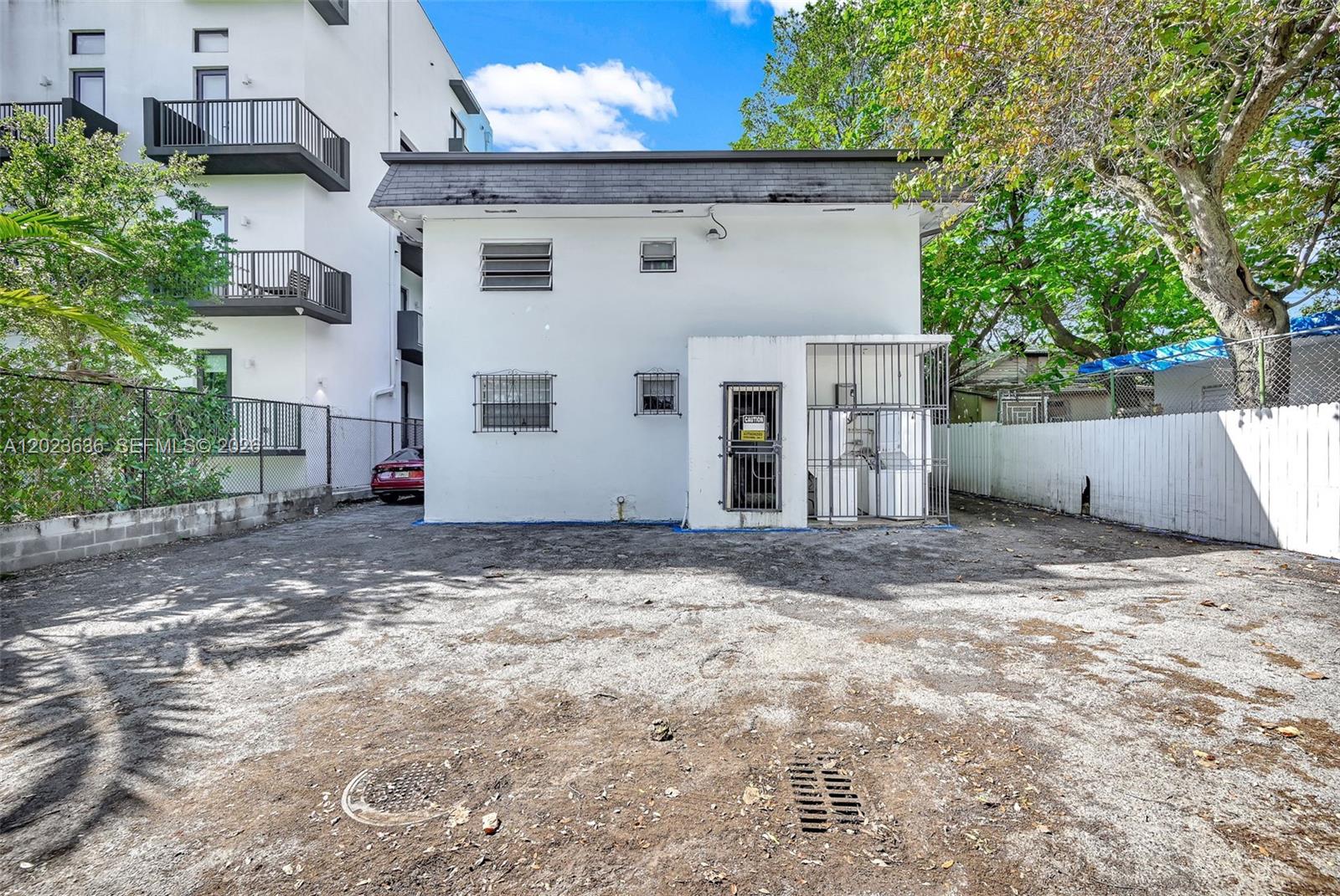 See details / sq. ft. $ 2026-05-21 0 Photo