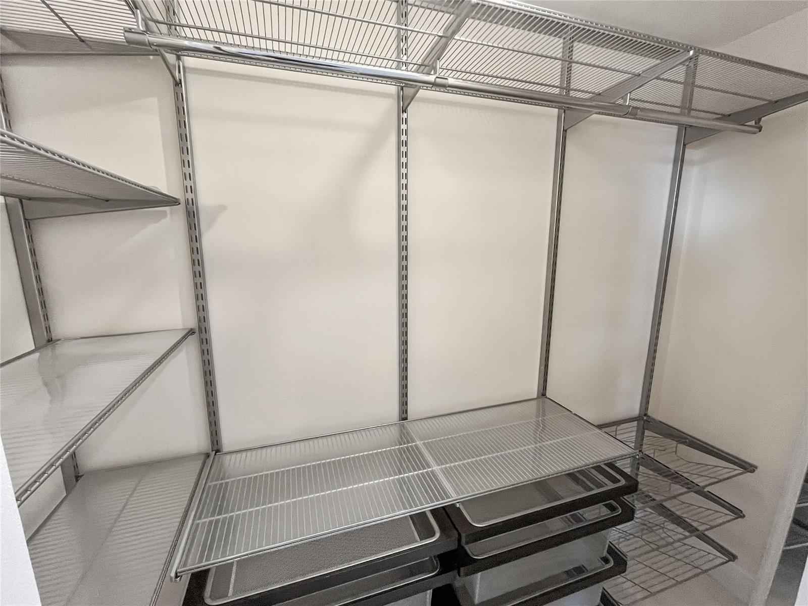 Photo of 2775 187th #627, Aventura, Florida, 33180 - Closet