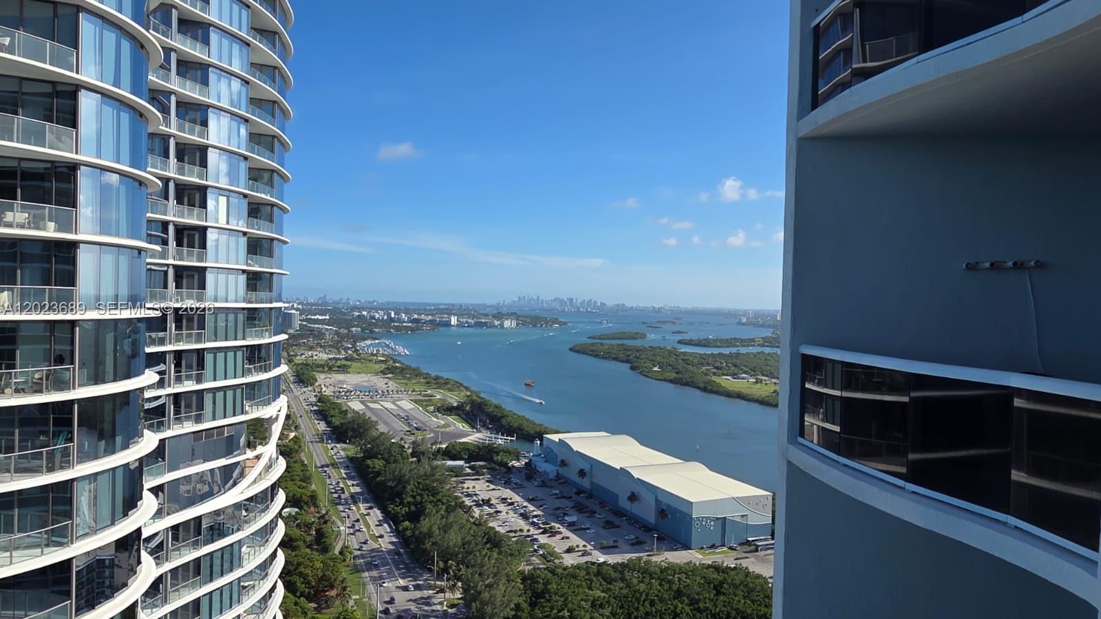 See details 3807 3 / 3 2084 sq. ft. $ 2026-05-22 0 Photo