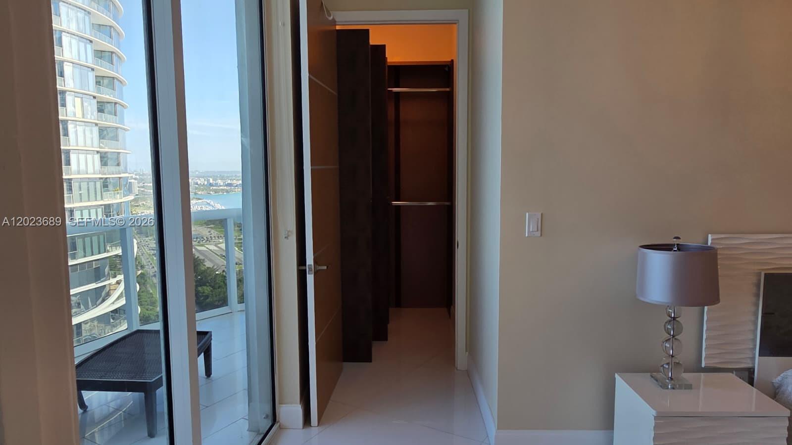 See details 3807 3 / 3 2084 sq. ft. $ 2026-05-22 0 Photo