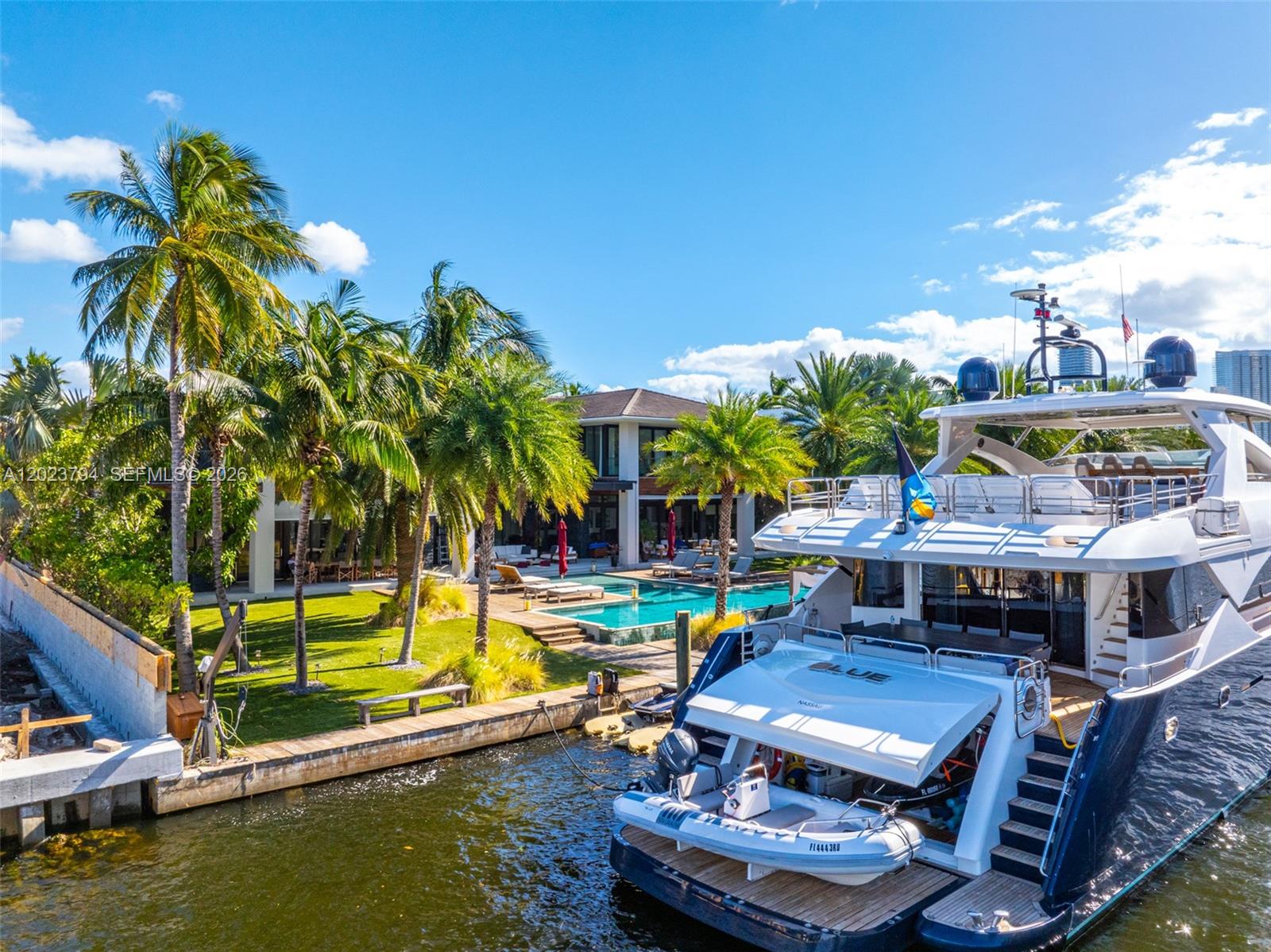 Photo of 385 Centre Is (385), Golden Beach, Florida, 33160 -