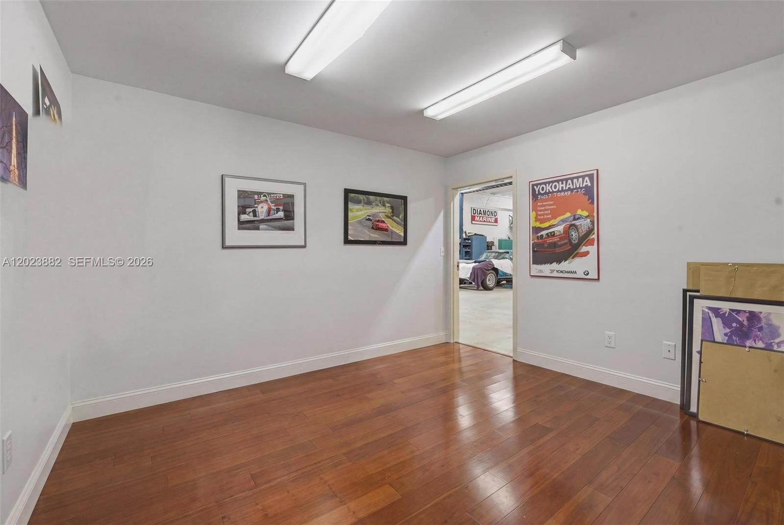   /   sq. ft. $ 2026-05-22 0 Photo
