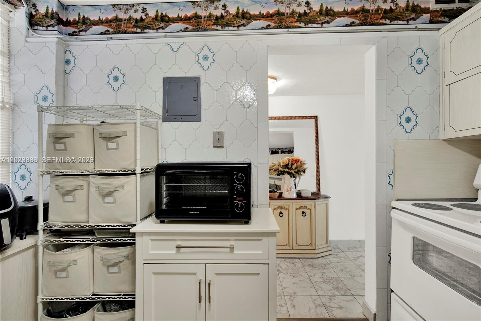 889 2 / 2 1067 sq. ft. $ 2026-05-22 0 foto