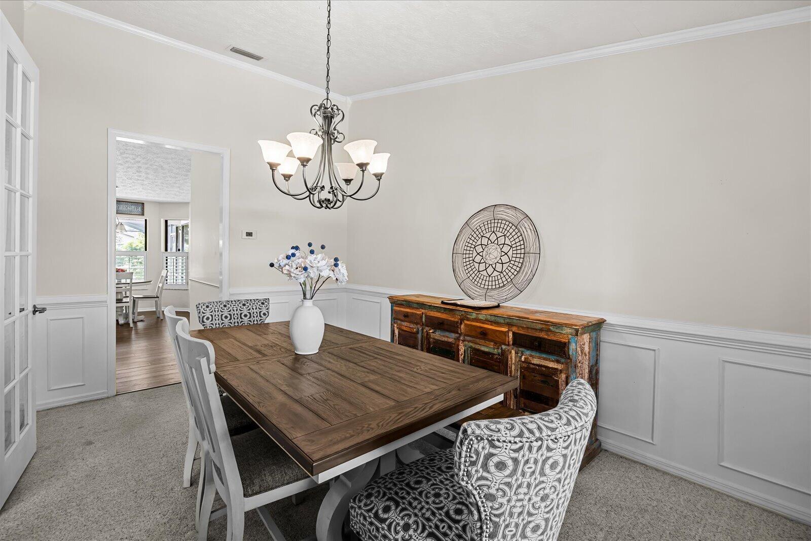 Ver detalles 3603 4 / 3 2356 sq. ft. $ 2026-06-11 0 foto