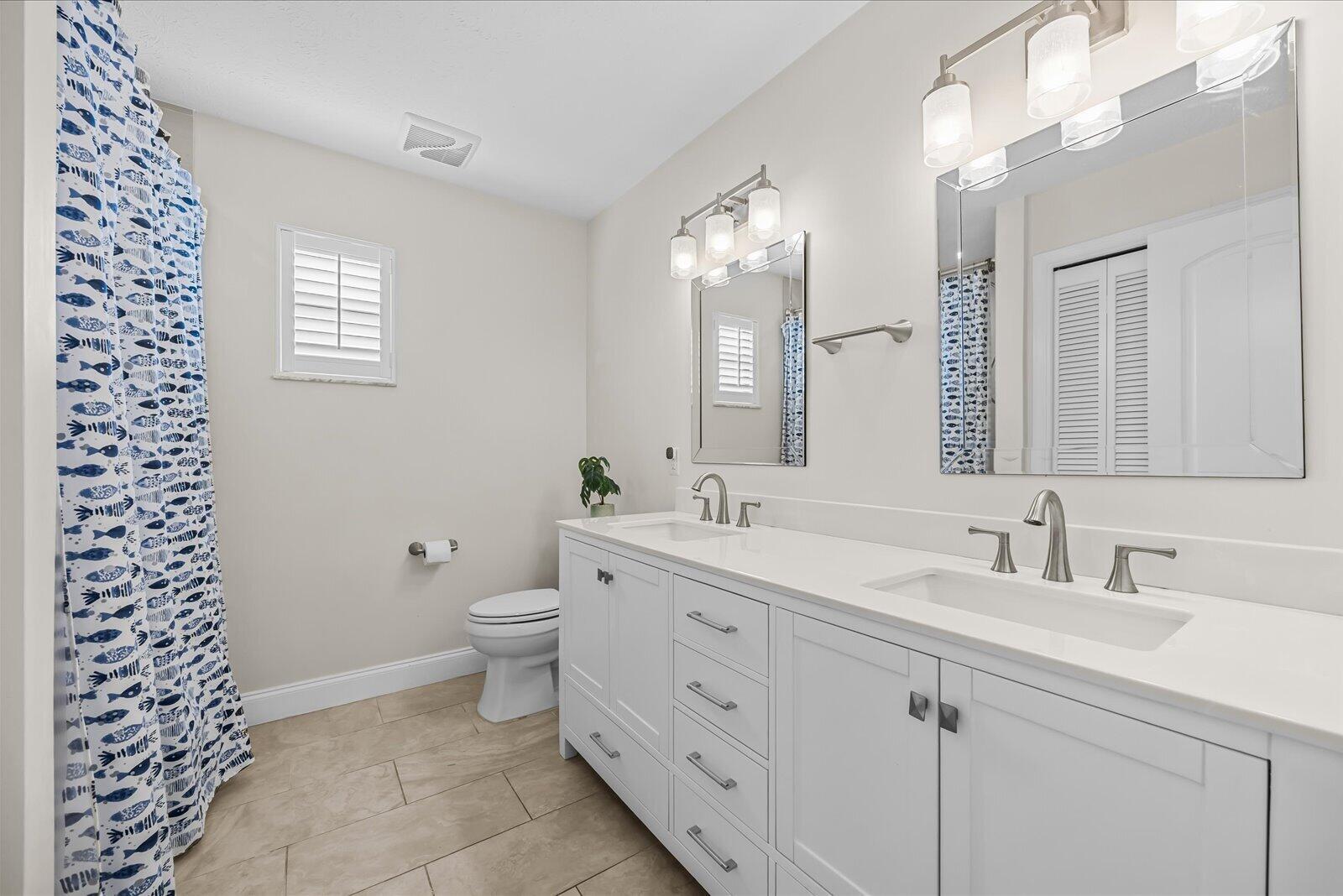 Ver detalles 3603 4 / 3 2356 sq. ft. $ 2026-06-11 0 foto