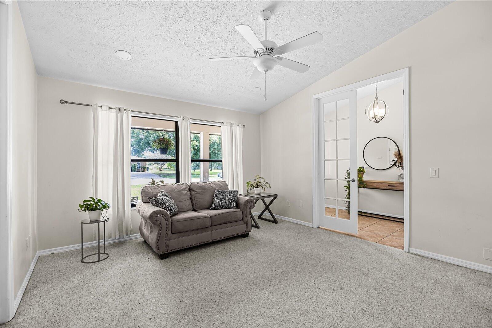 Ver detalles 3603 4 / 3 2356 sq. ft. $ 2026-06-11 0 foto