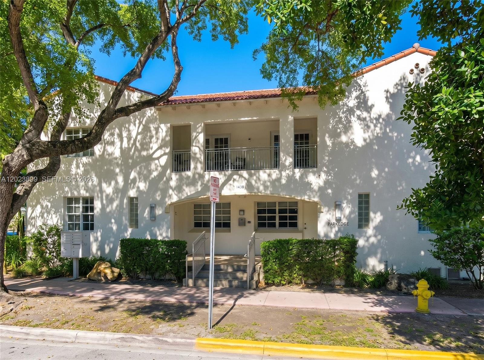 See details / 4644 sq. ft. $ 2026-05-22 0 Photo