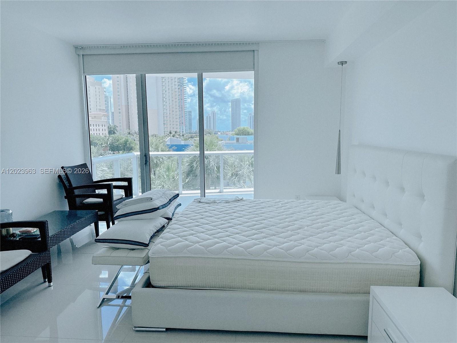Photo of 3131 188th St  #2-504, Aventura, Florida, 33180 - 