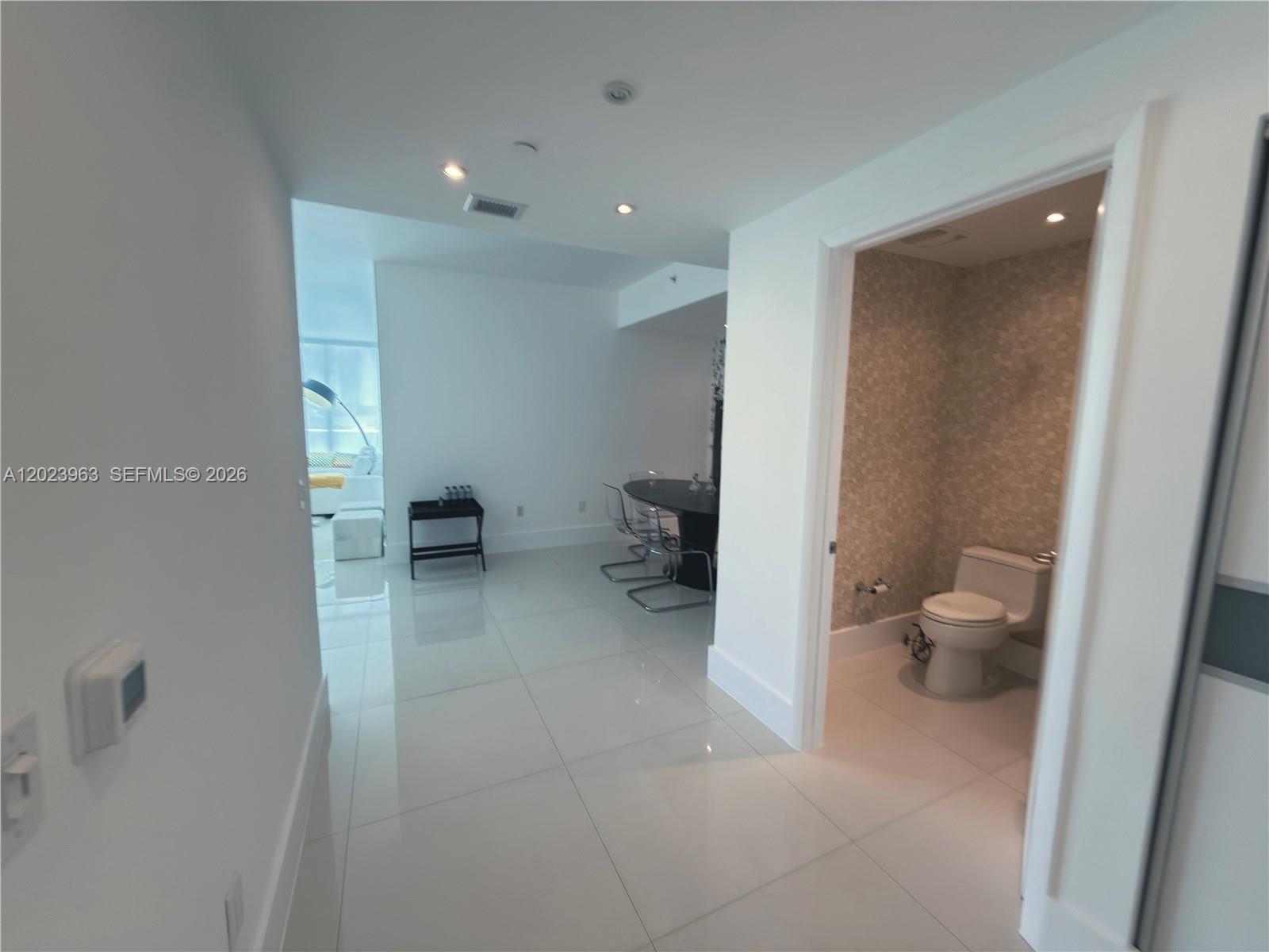 Photo of 3131 188th St  #2-504, Aventura, Florida, 33180 - 