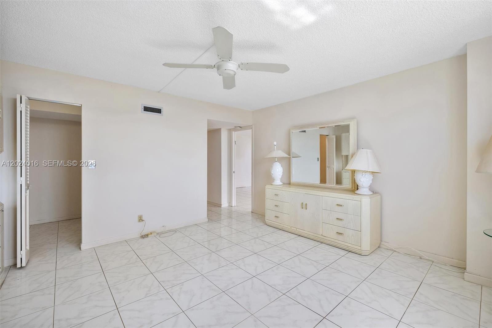 Photo of 1865 Ocean Dr  #15L, Hallandale Beach, Florida, 33009 - 