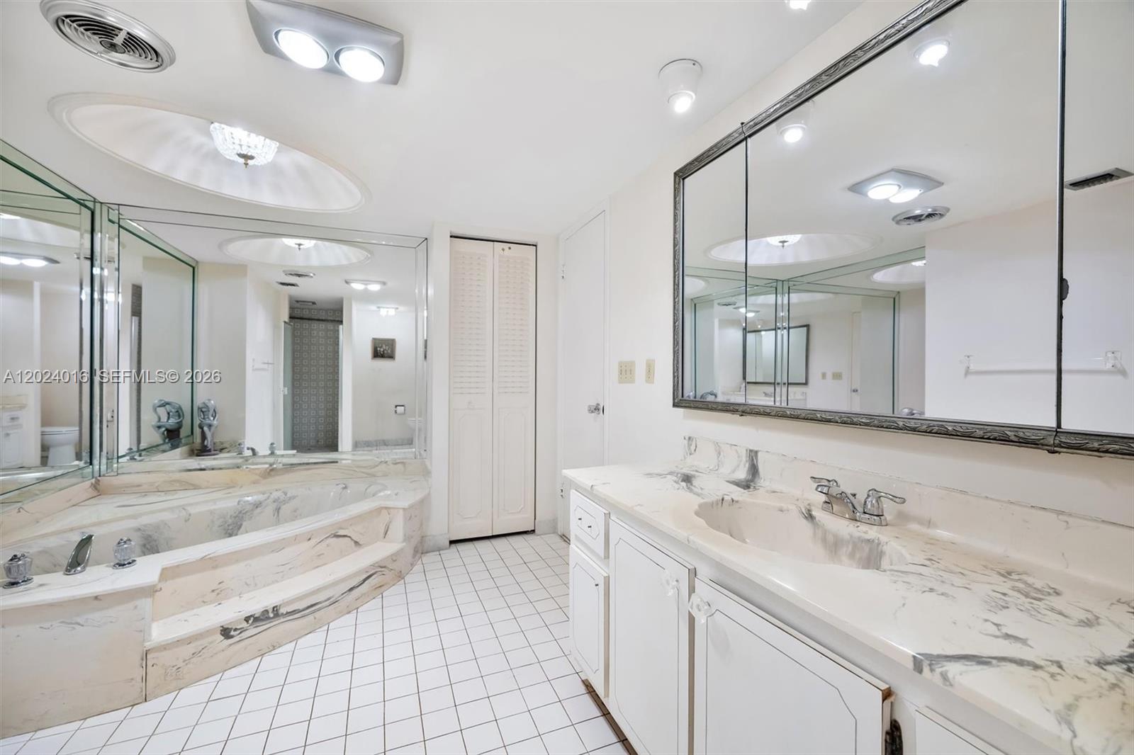 Photo of 1865 Ocean Dr  #15L, Hallandale Beach, Florida, 33009 - 