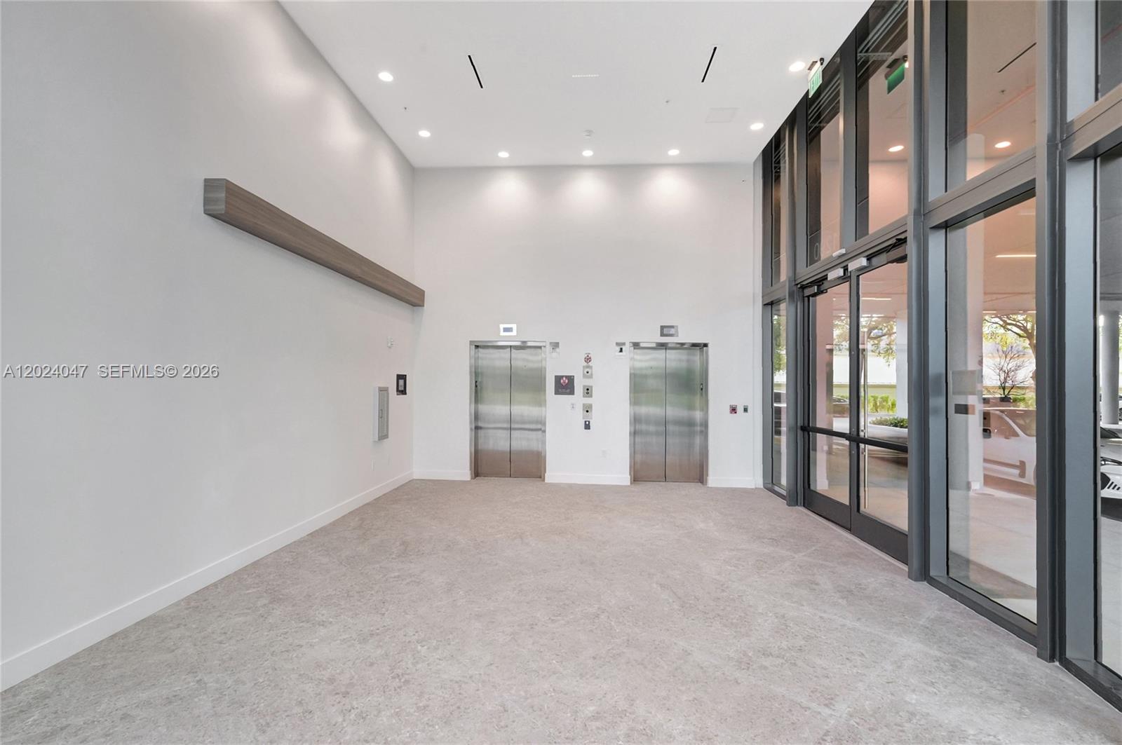 306  /   sq. ft. $ 2026-05-22 0 Photo