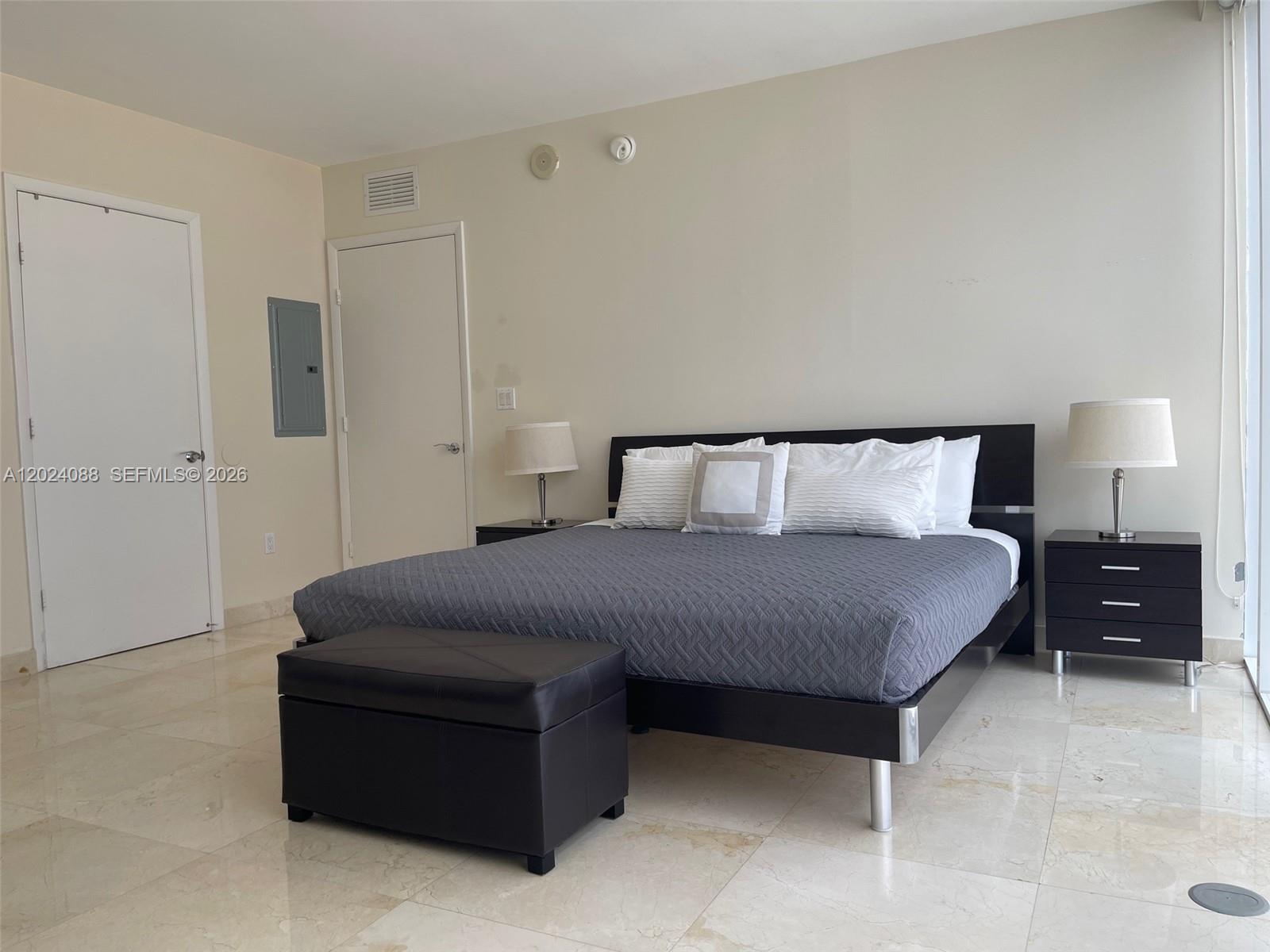 3407 1 / 1 871 sq. ft. $ 2026-05-22 0 Photo