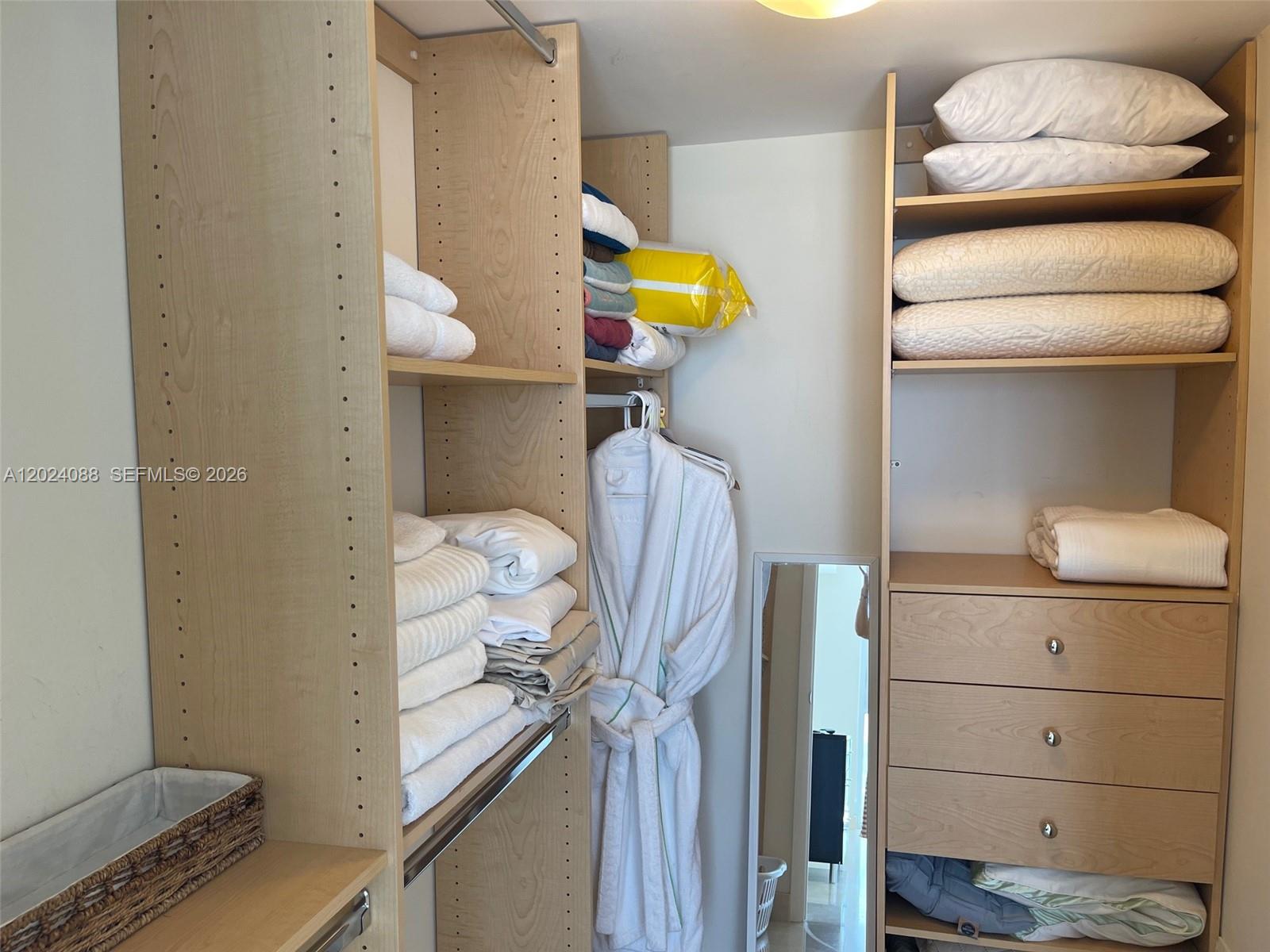 3407 1 / 1 871 sq. ft. $ 2026-05-22 0 Photo