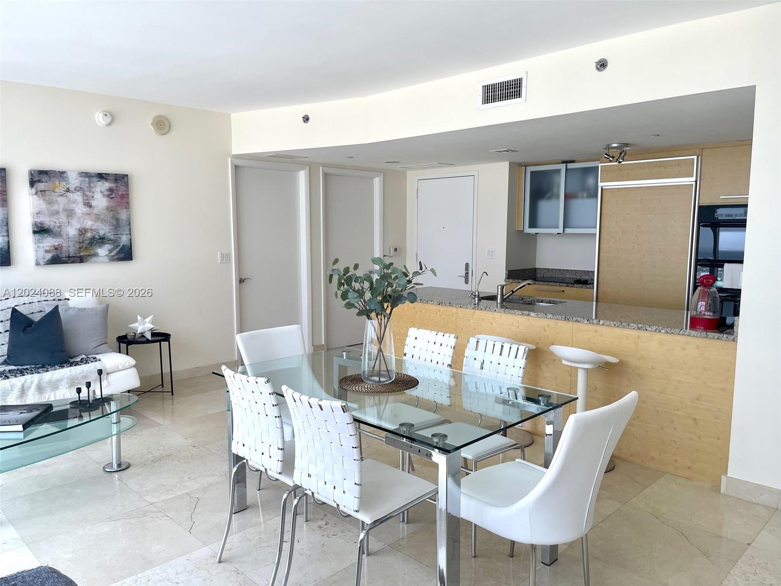 3407 1 / 1 871 sq. ft. $ 2026-05-22 0 Photo