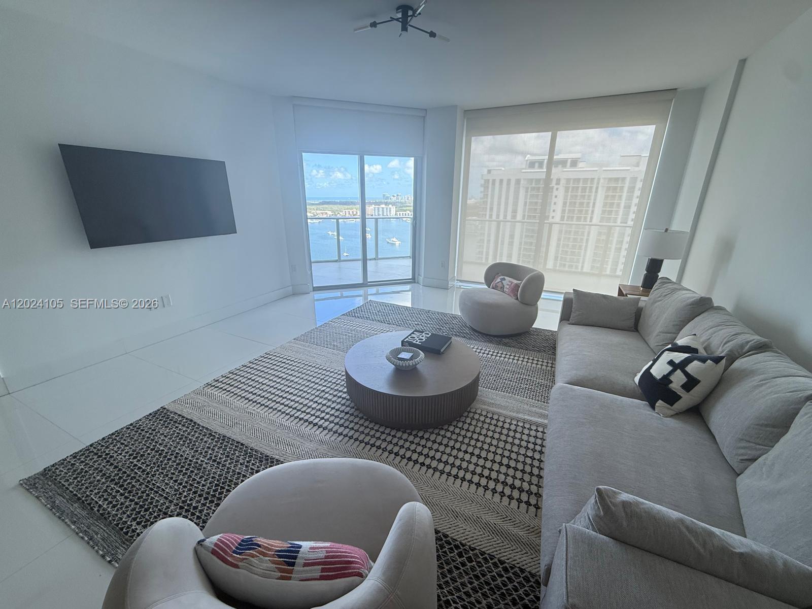 Photo of 17301 Biscayne Blvd #2305, North Miami Beach, Florida, 33160 -