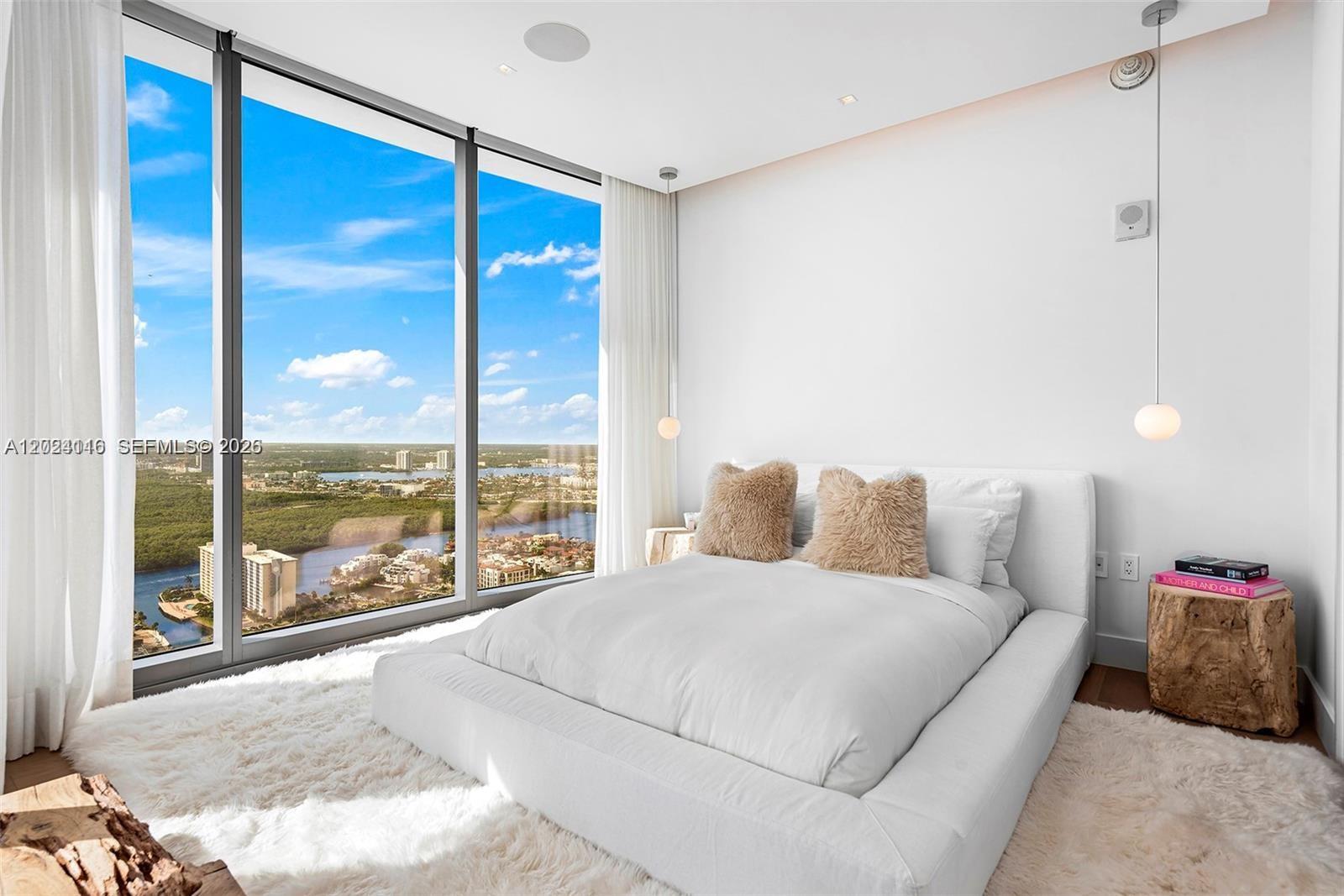 See details 4105 4 / 6 3204 sq. ft. $ 2026-05-22 0 Photo