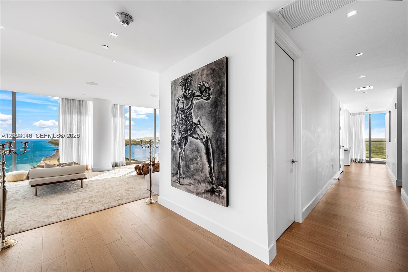See details 4105 4 / 6 3204 sq. ft. $ 2026-05-22 0 Photo