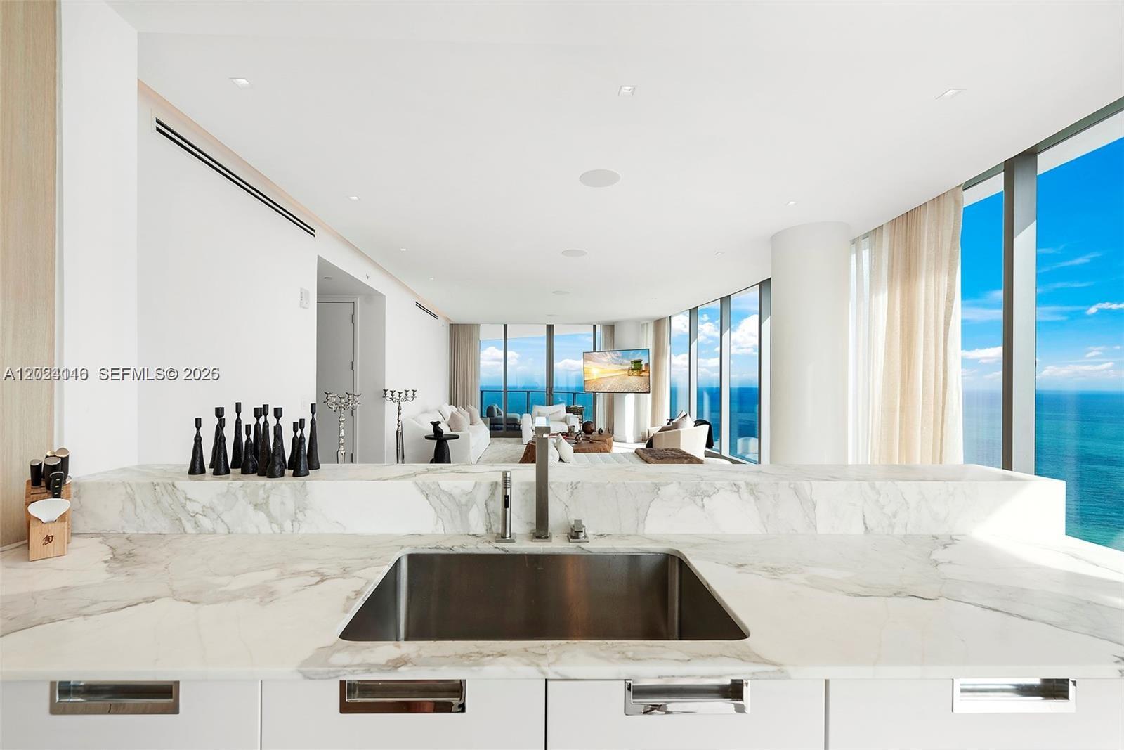 See details 4105 4 / 6 3204 sq. ft. $ 2026-05-22 0 Photo