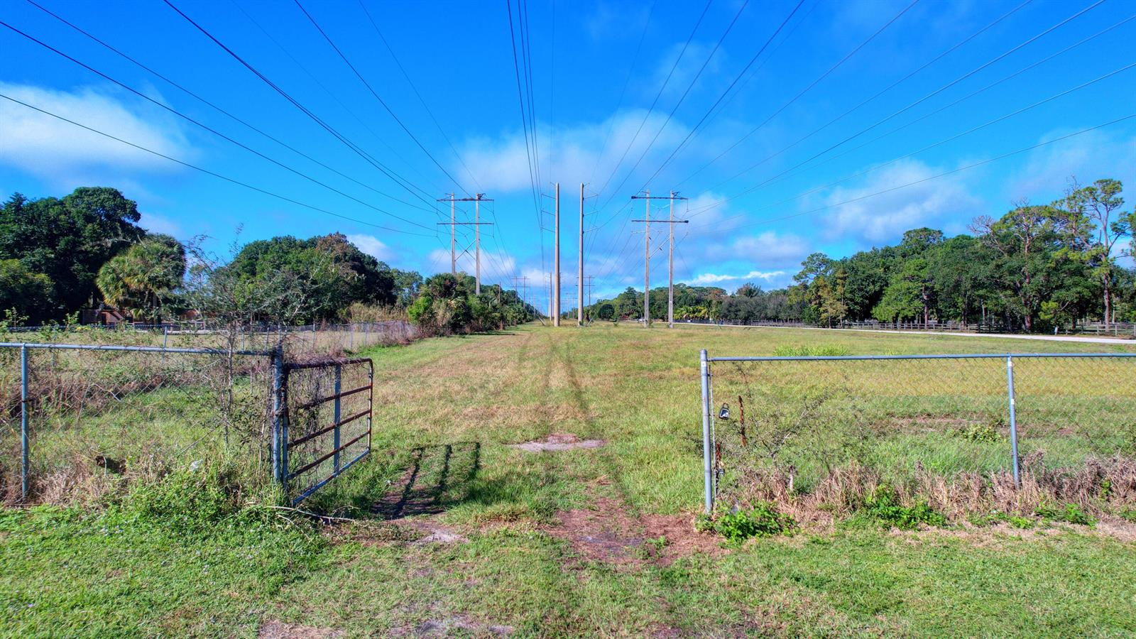   / 0  sq. ft. $ 2026-06-15 0 foto